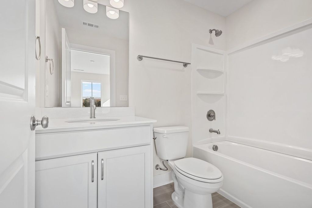 1433 Charles Dr Property Photo 23