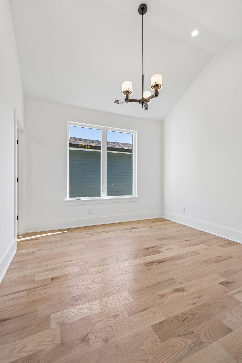 1625a Northview Ave Property Photo 67