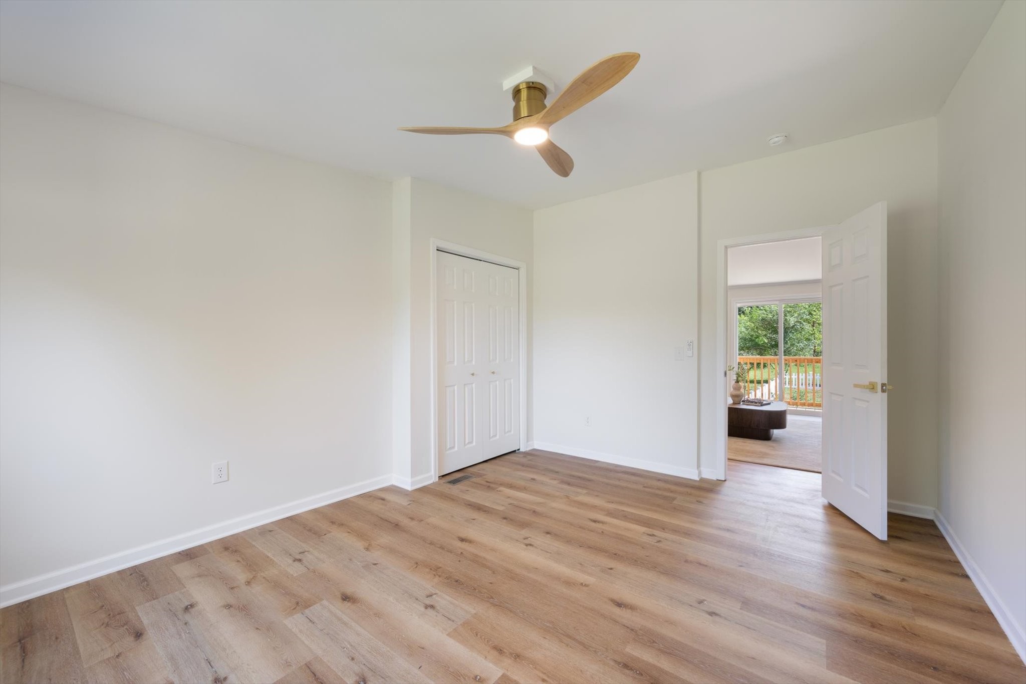 334 Deer Point Rd Property Photo 10
