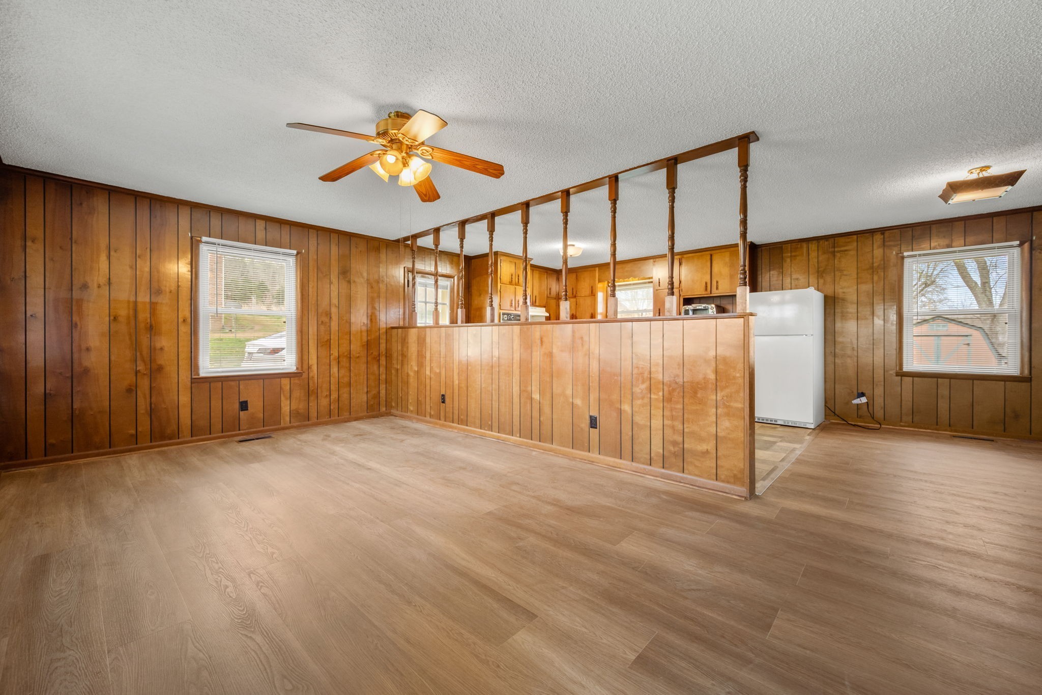 210 Lee Ave Property Photo 4