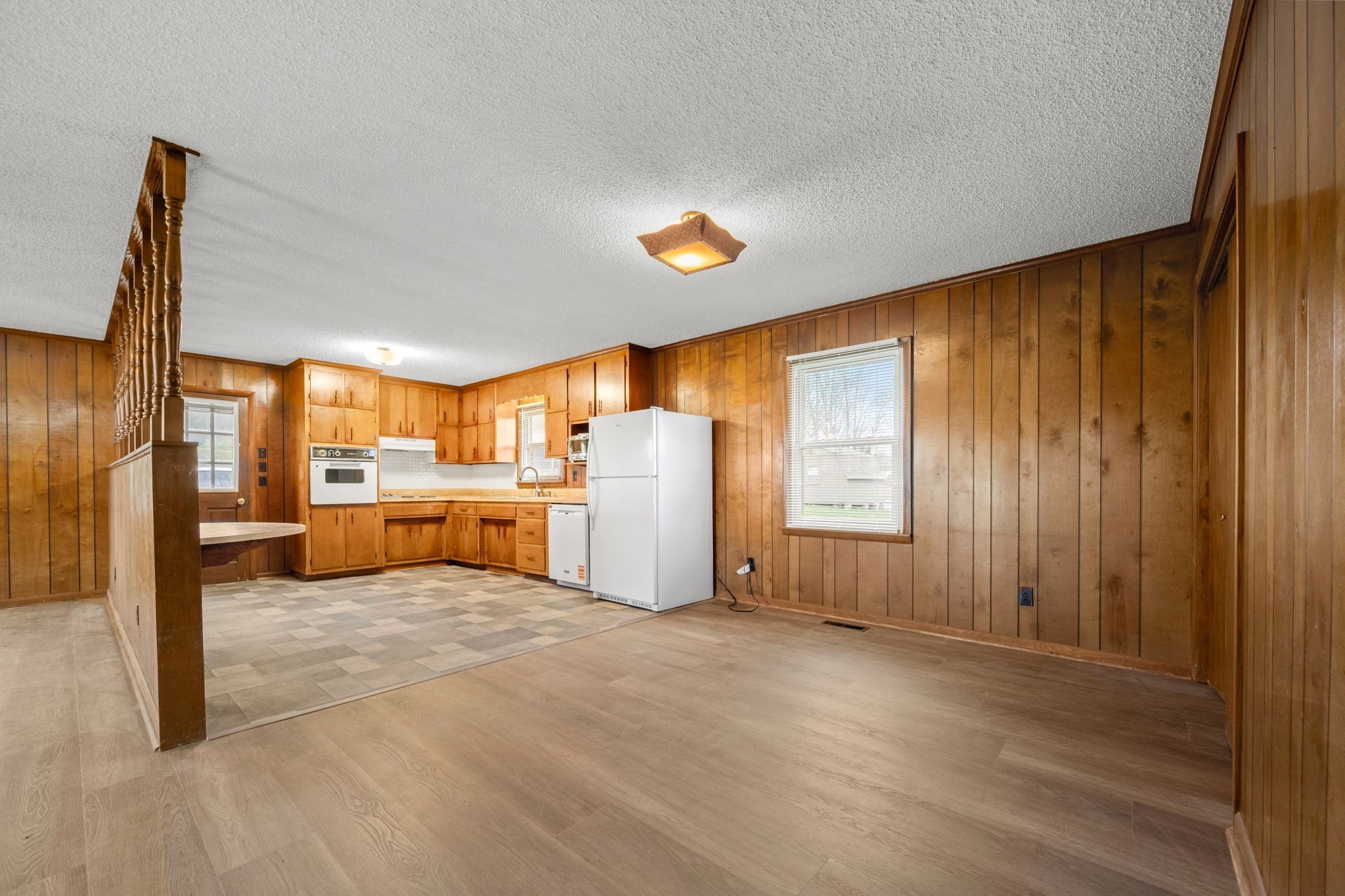 210 Lee Ave Property Photo 12