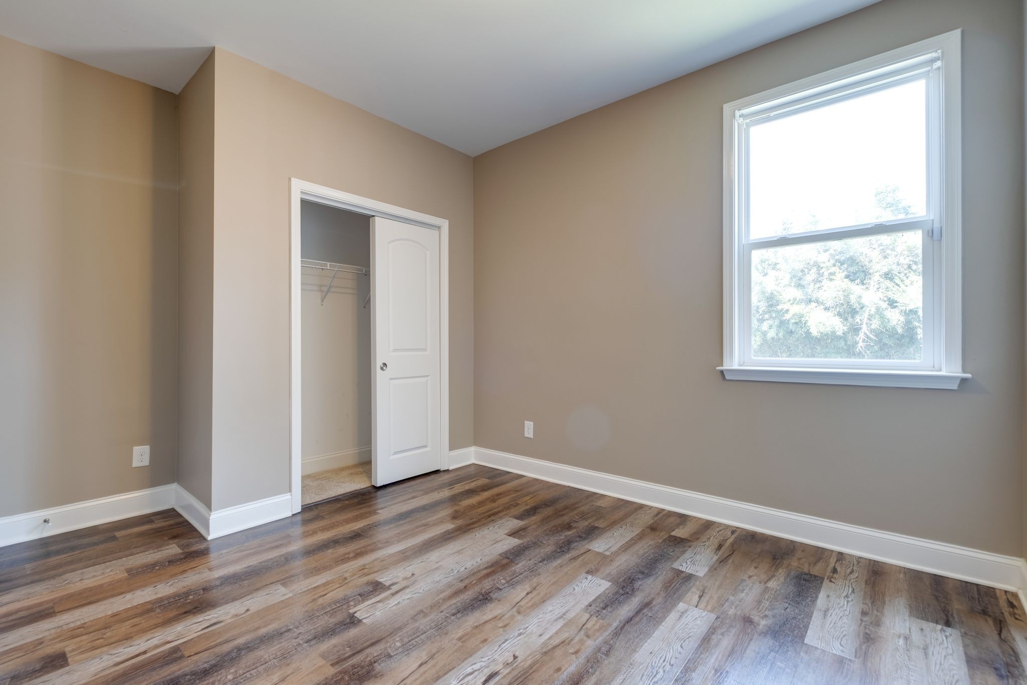 2105 Bedford Bnd Property Photo 17