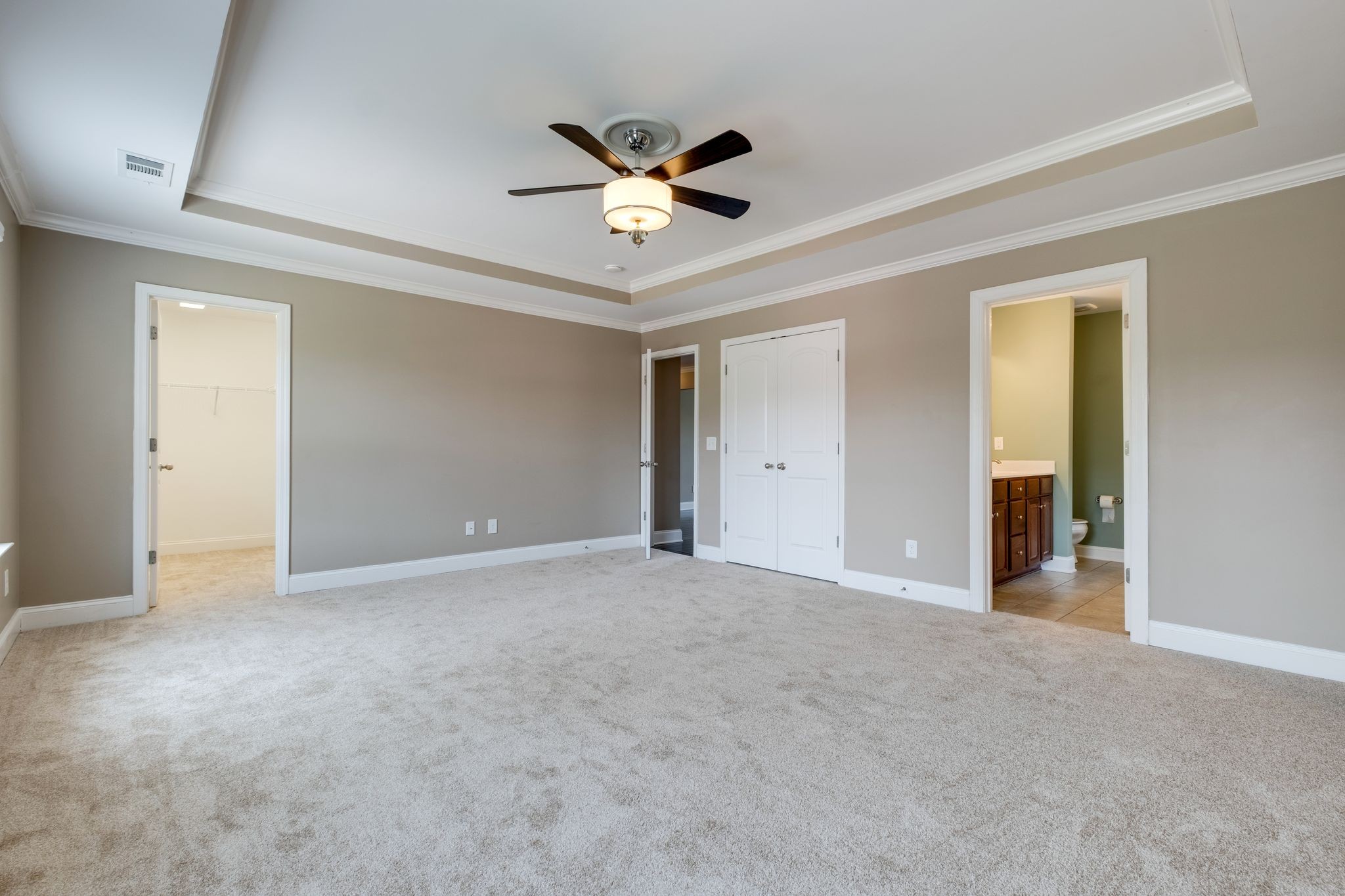 2105 Bedford Bnd Property Photo 24