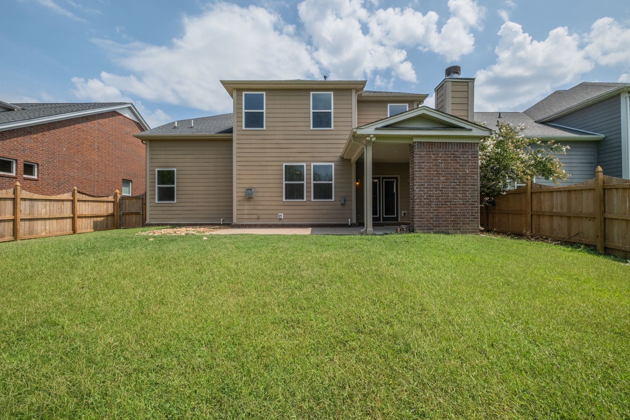 2105 Bedford Bnd Property Photo 40