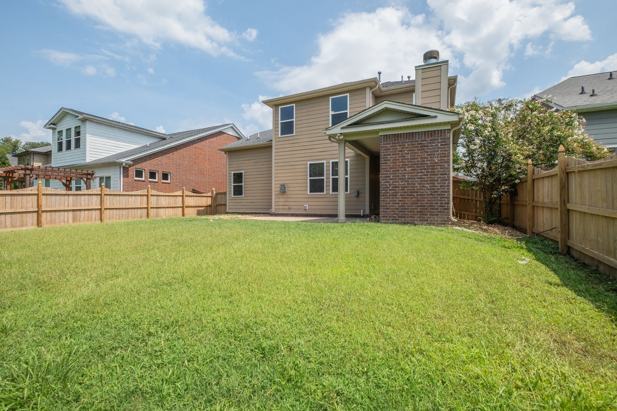 2105 Bedford Bnd Property Photo 41