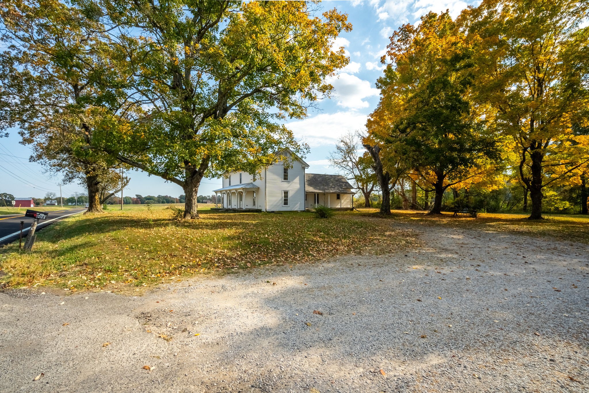 6081 Lakeview Rd Property Photo 35