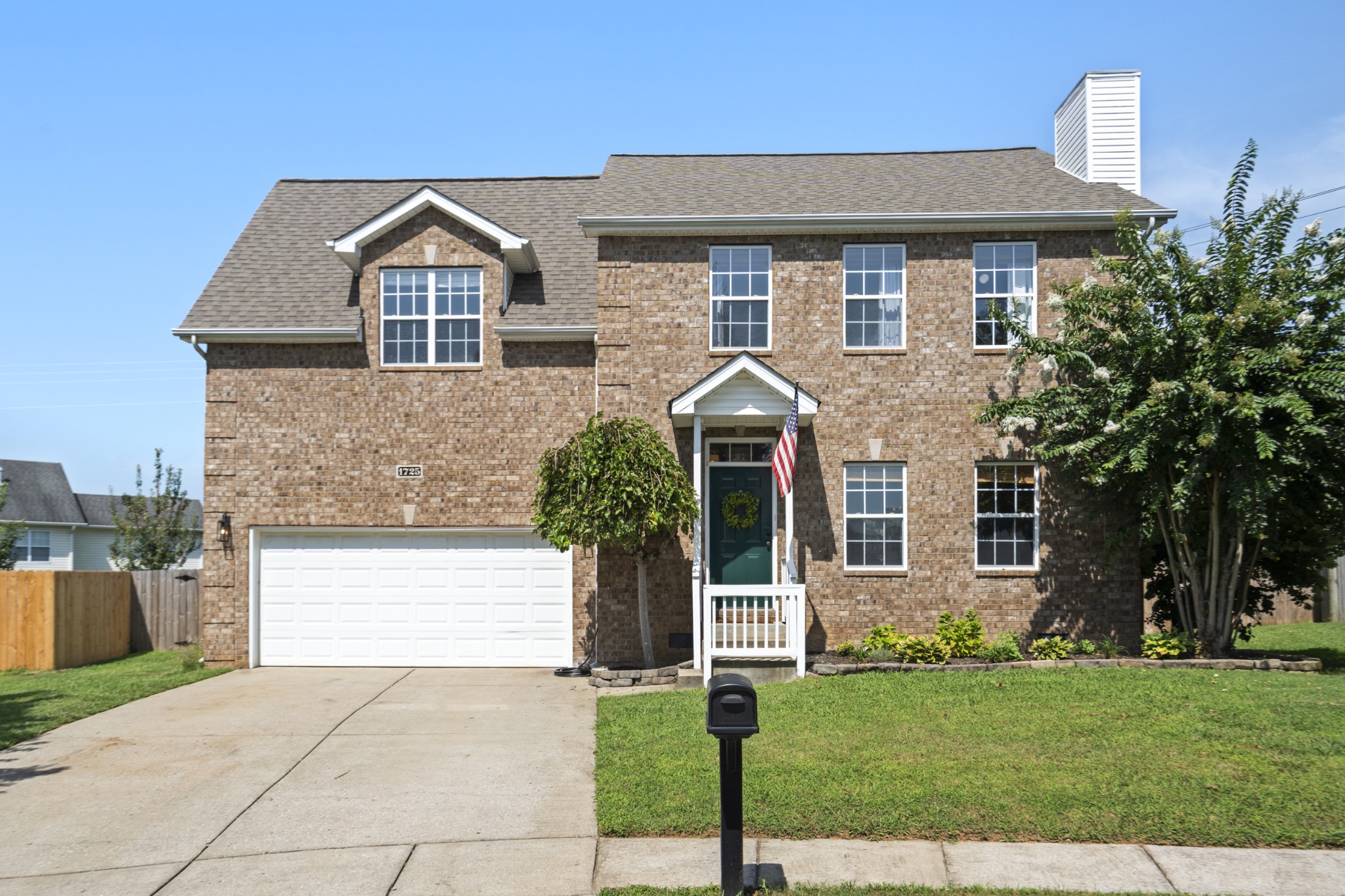 1725 Stephenson Ln