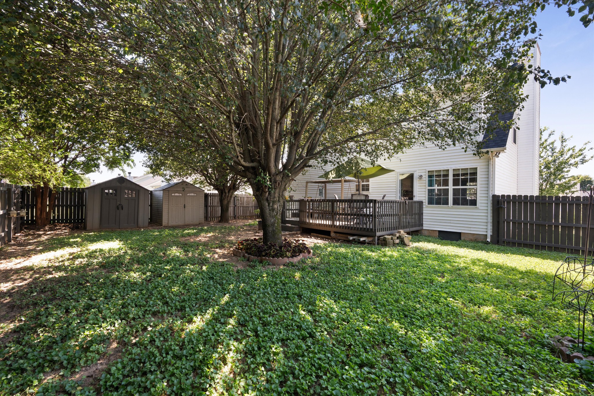 1273 Dalmally Dr Property Photo 18