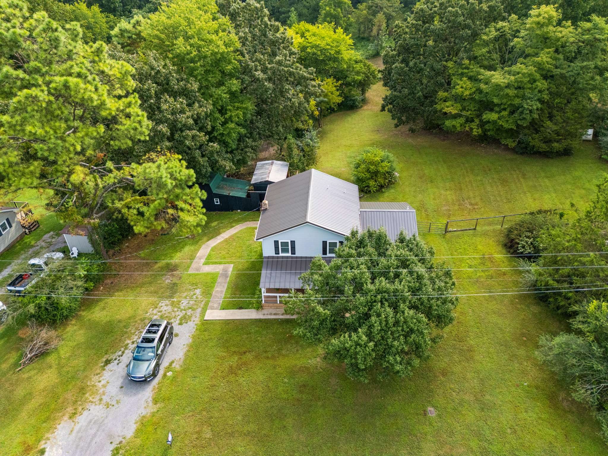 9900 Ed Lyell Rd Property Photo 27