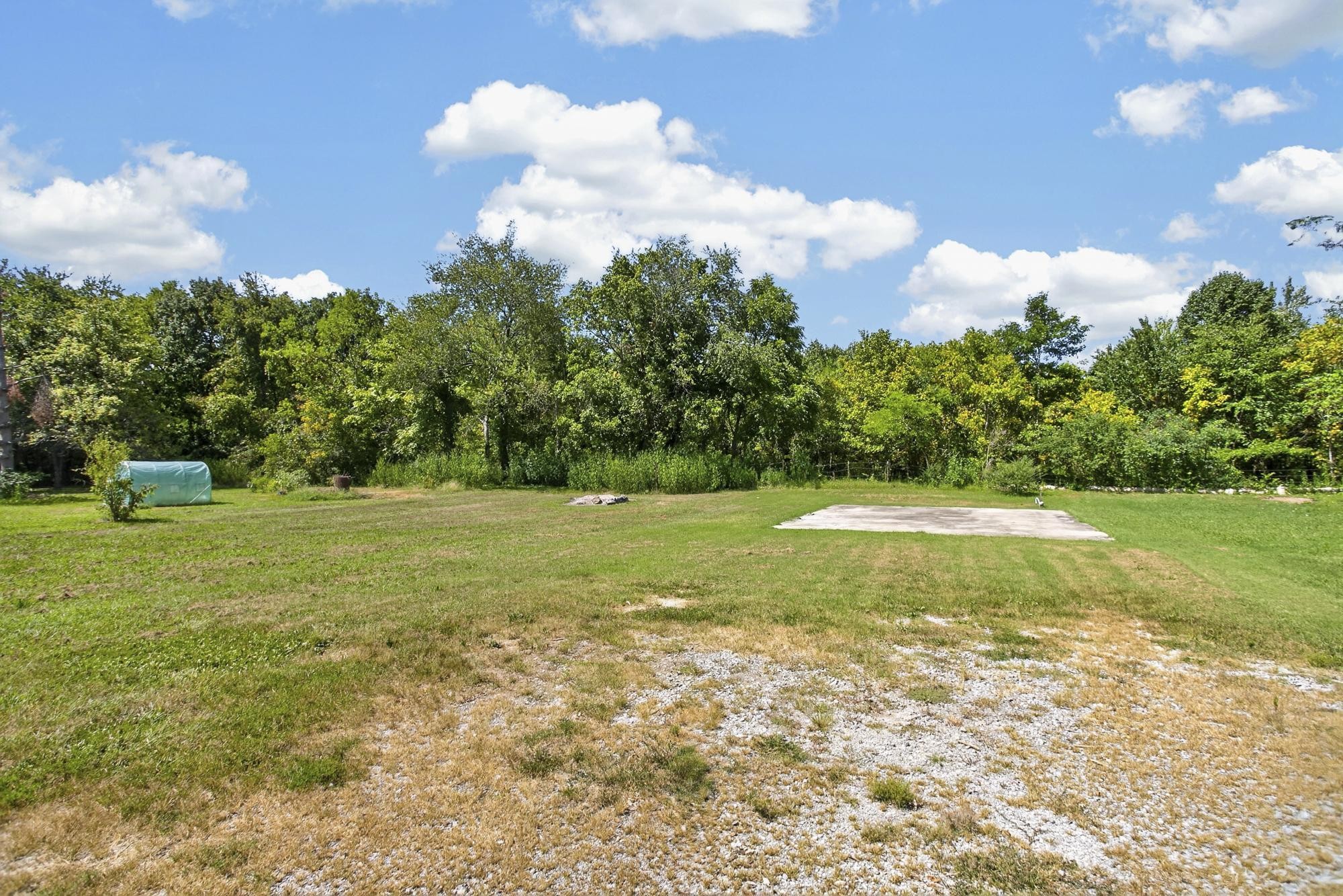 276 Sunset Blvd Property Photo 4