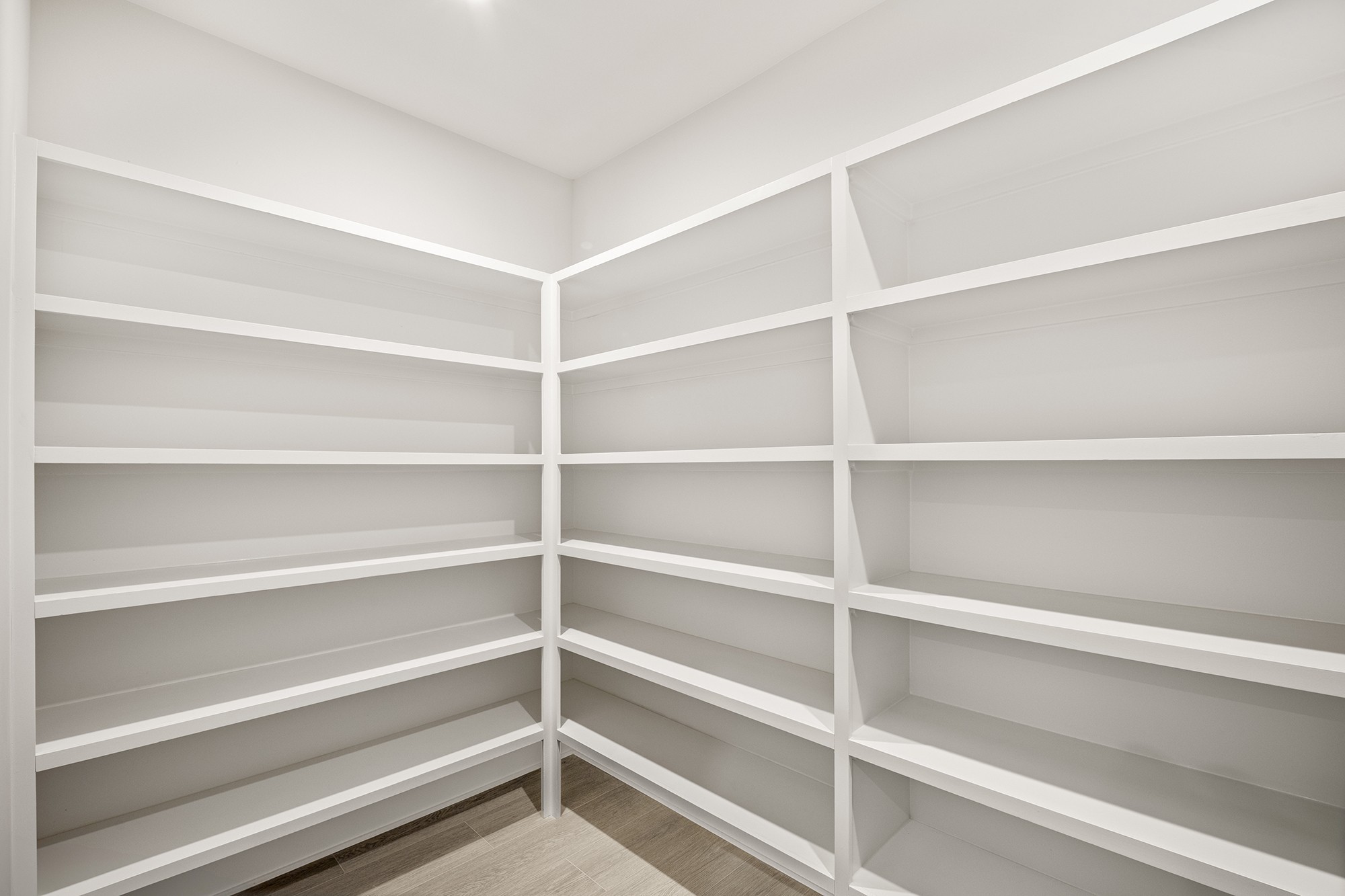 450 Tomlinson Pointe Dr Property Photo 11