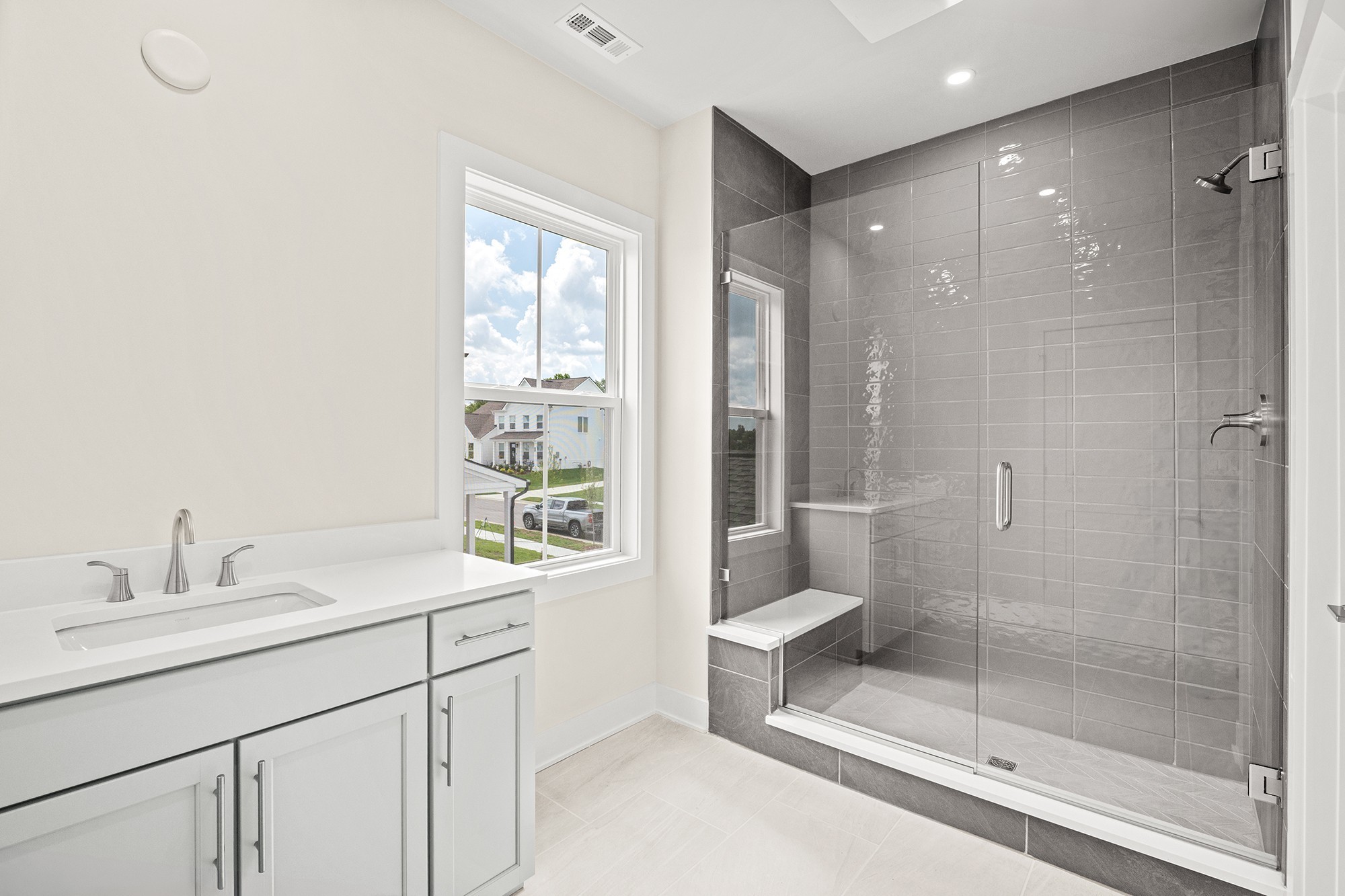 450 Tomlinson Pointe Dr Property Photo 21