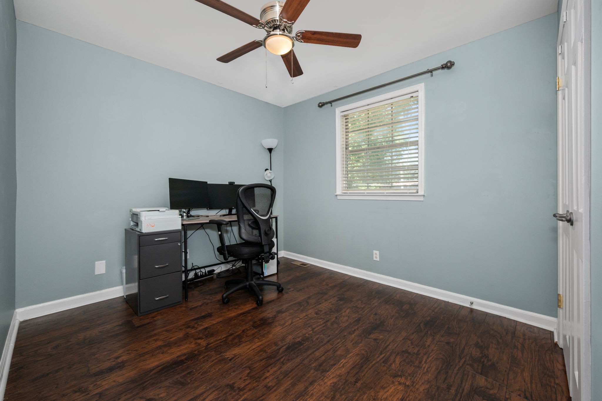 1002 E Northfield Blvd Property Photo 25
