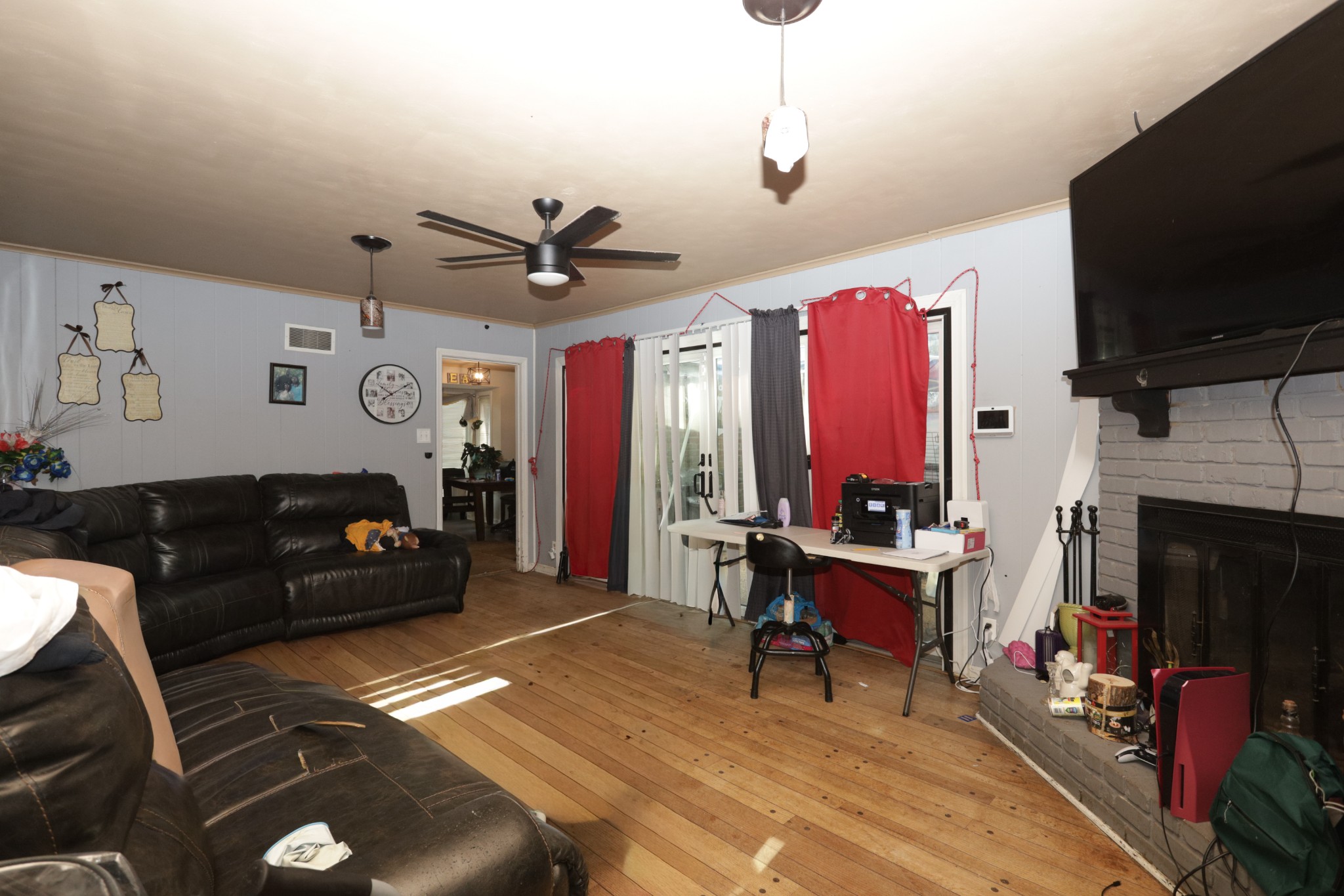 3067 Clarke Rd Property Photo 2