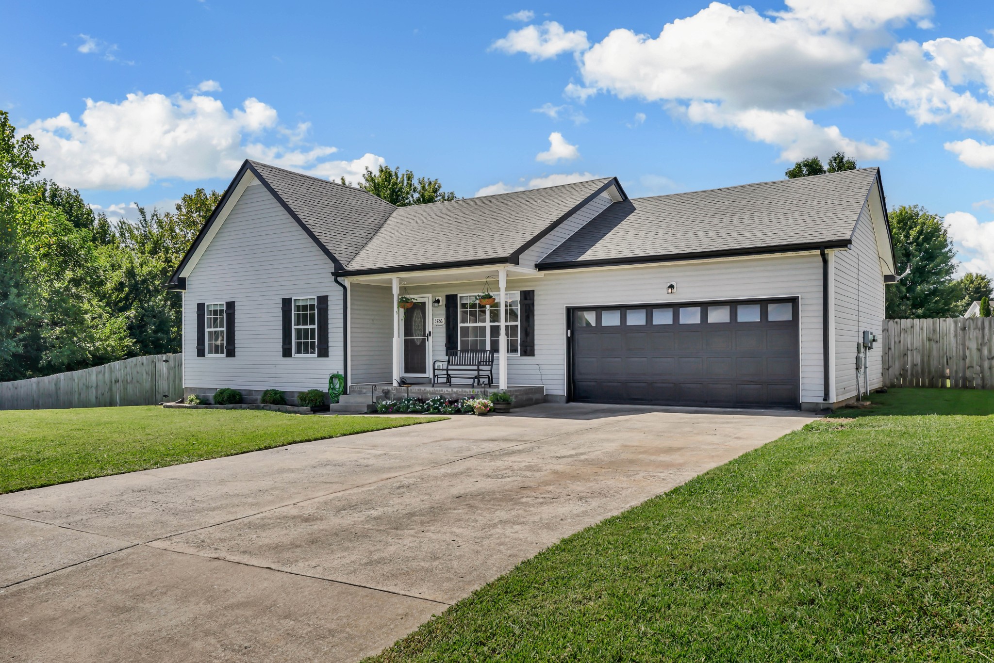 3786 Tamera Ln Property Photo 2