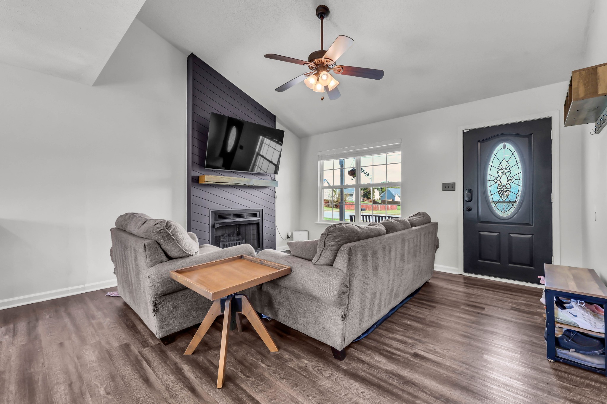 3786 Tamera Ln Property Photo 4
