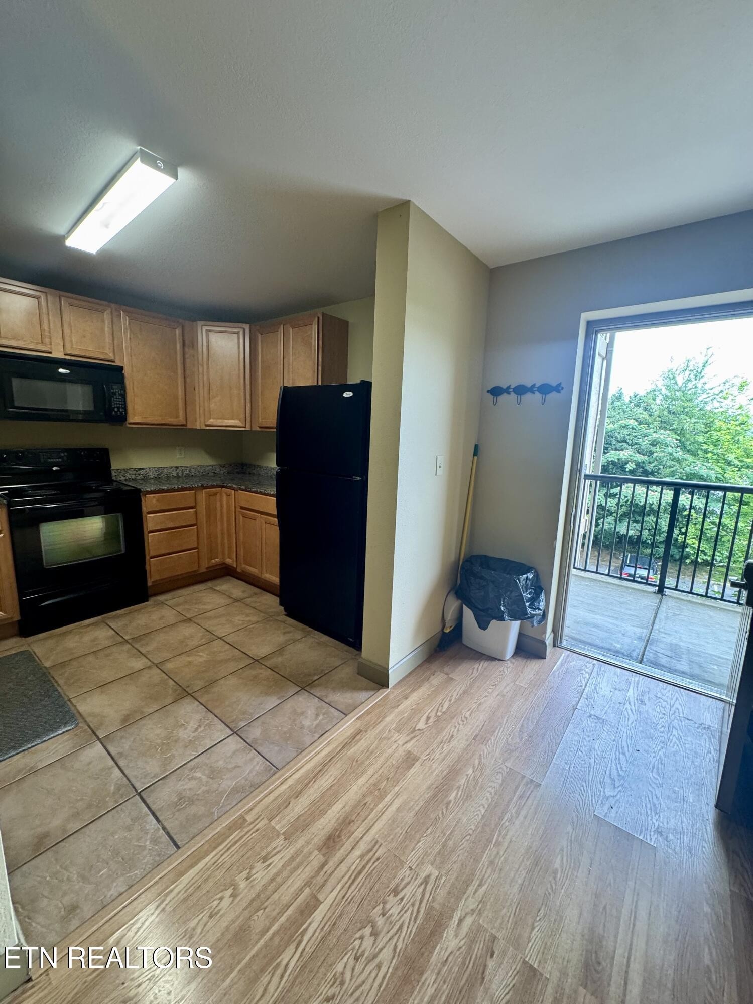 124 Plaza Property Photo 4
