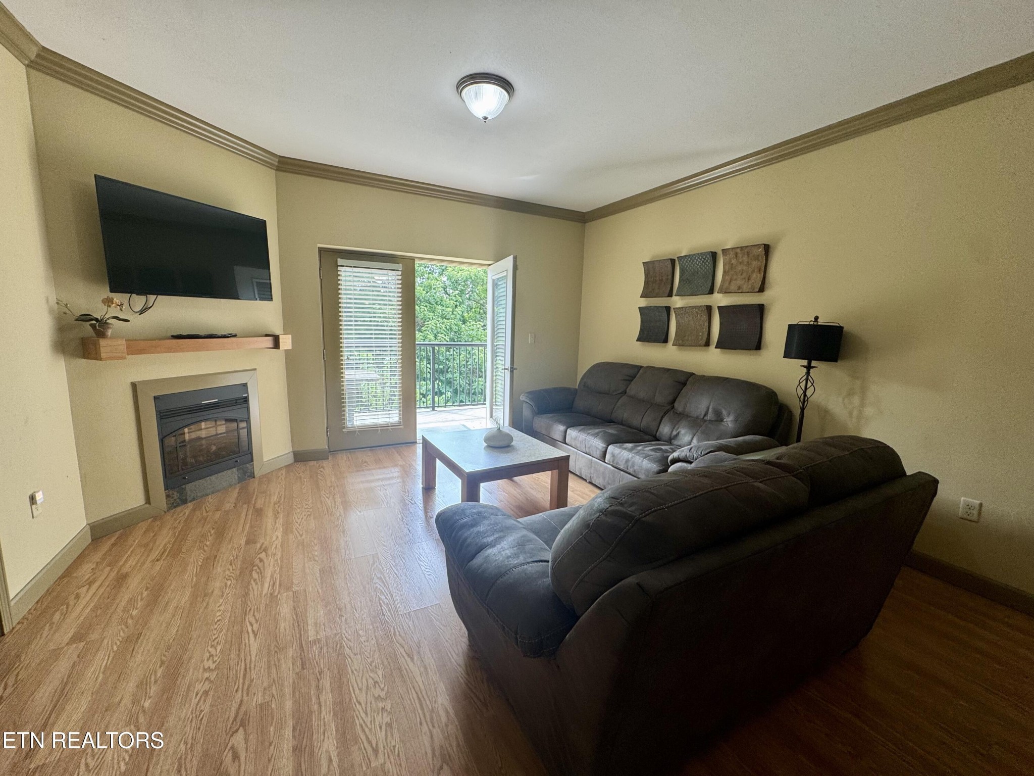 124 Plaza Property Photo 16