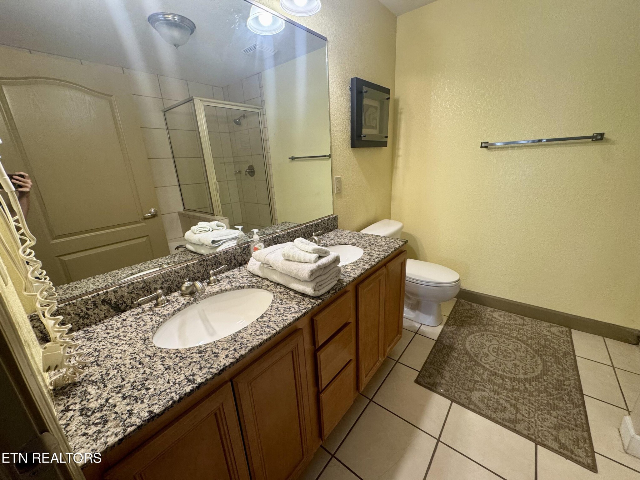 124 Plaza Property Photo 27