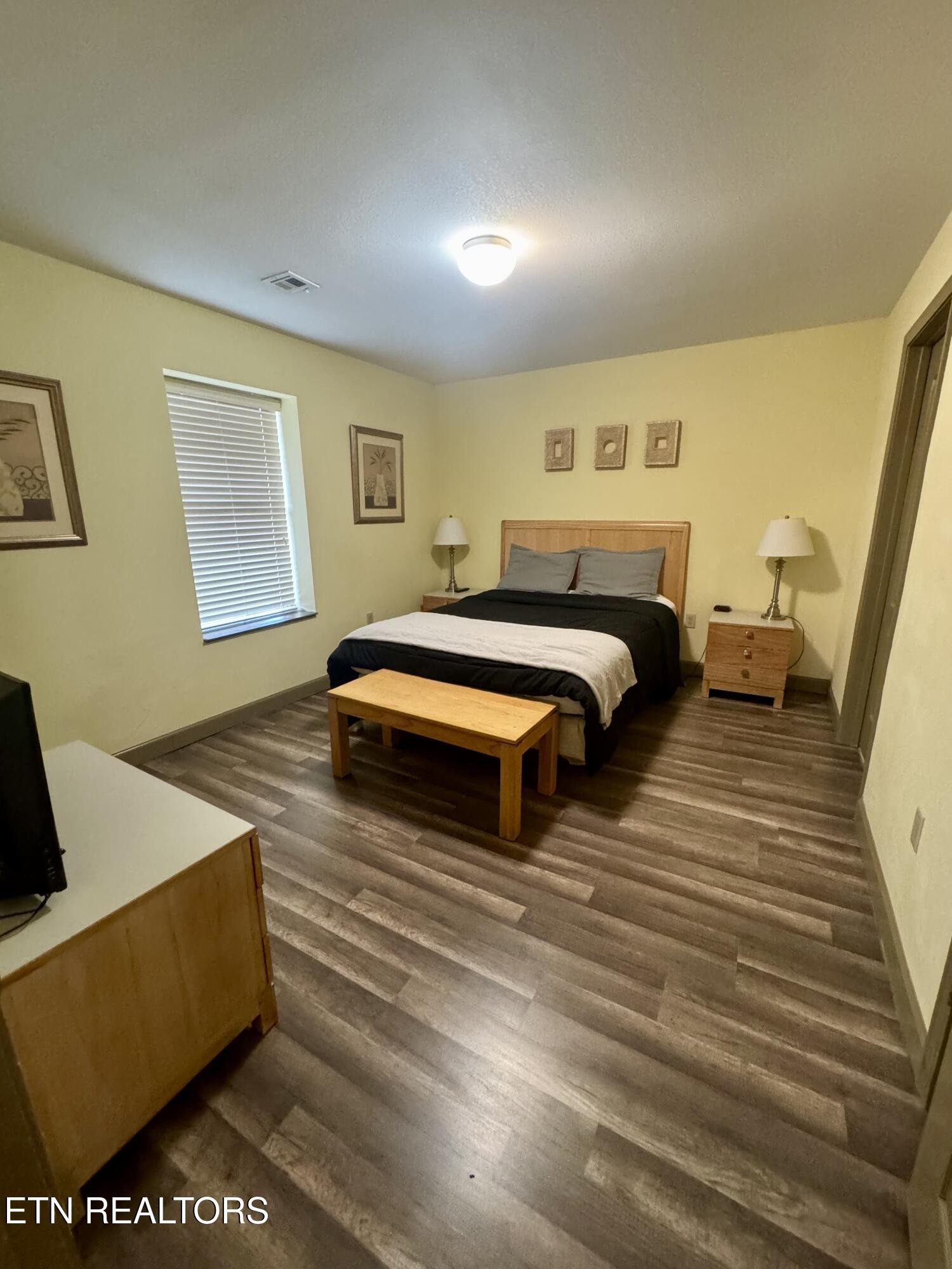 124 Plaza Property Photo 30