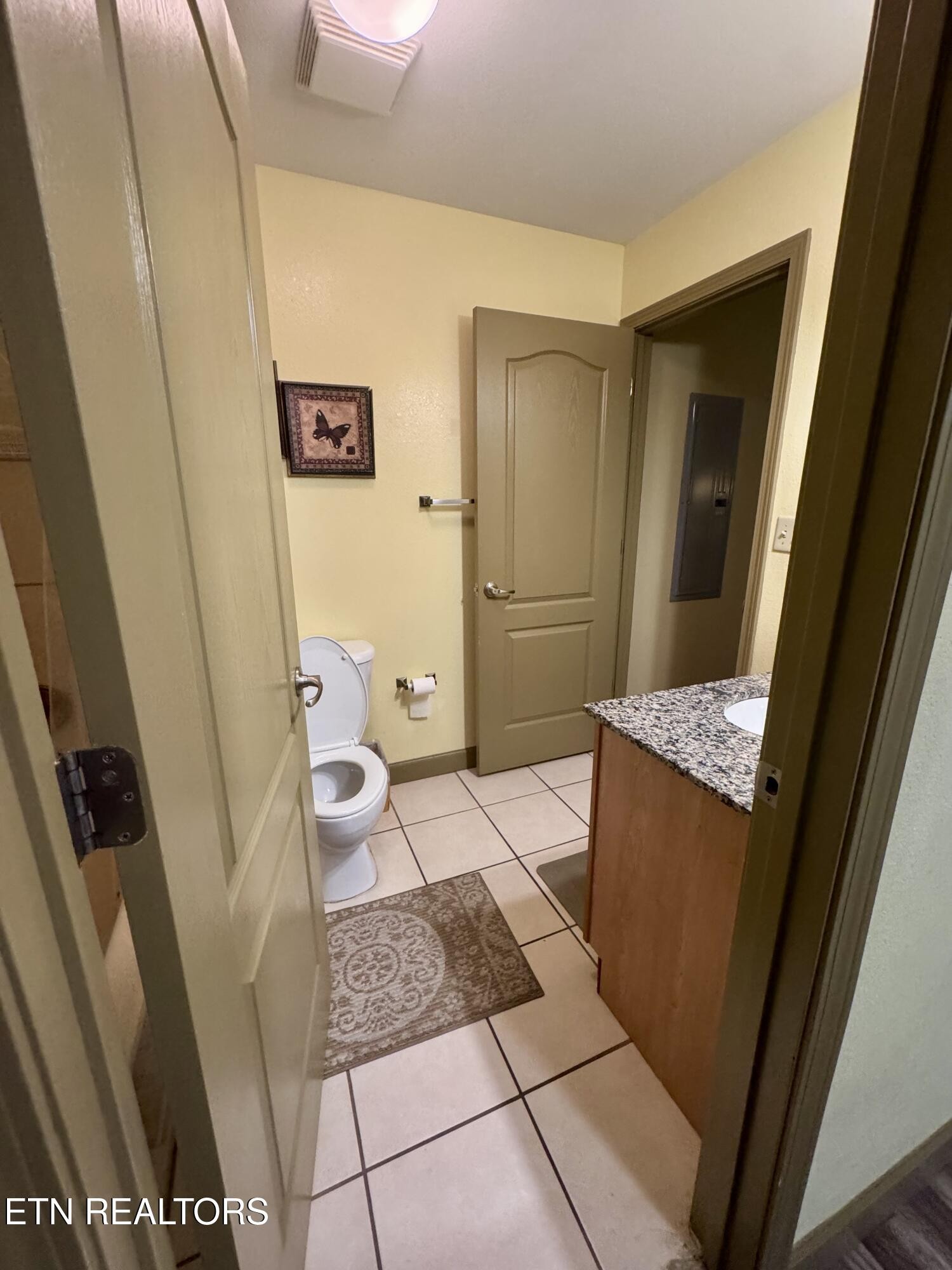 124 Plaza Property Photo 32