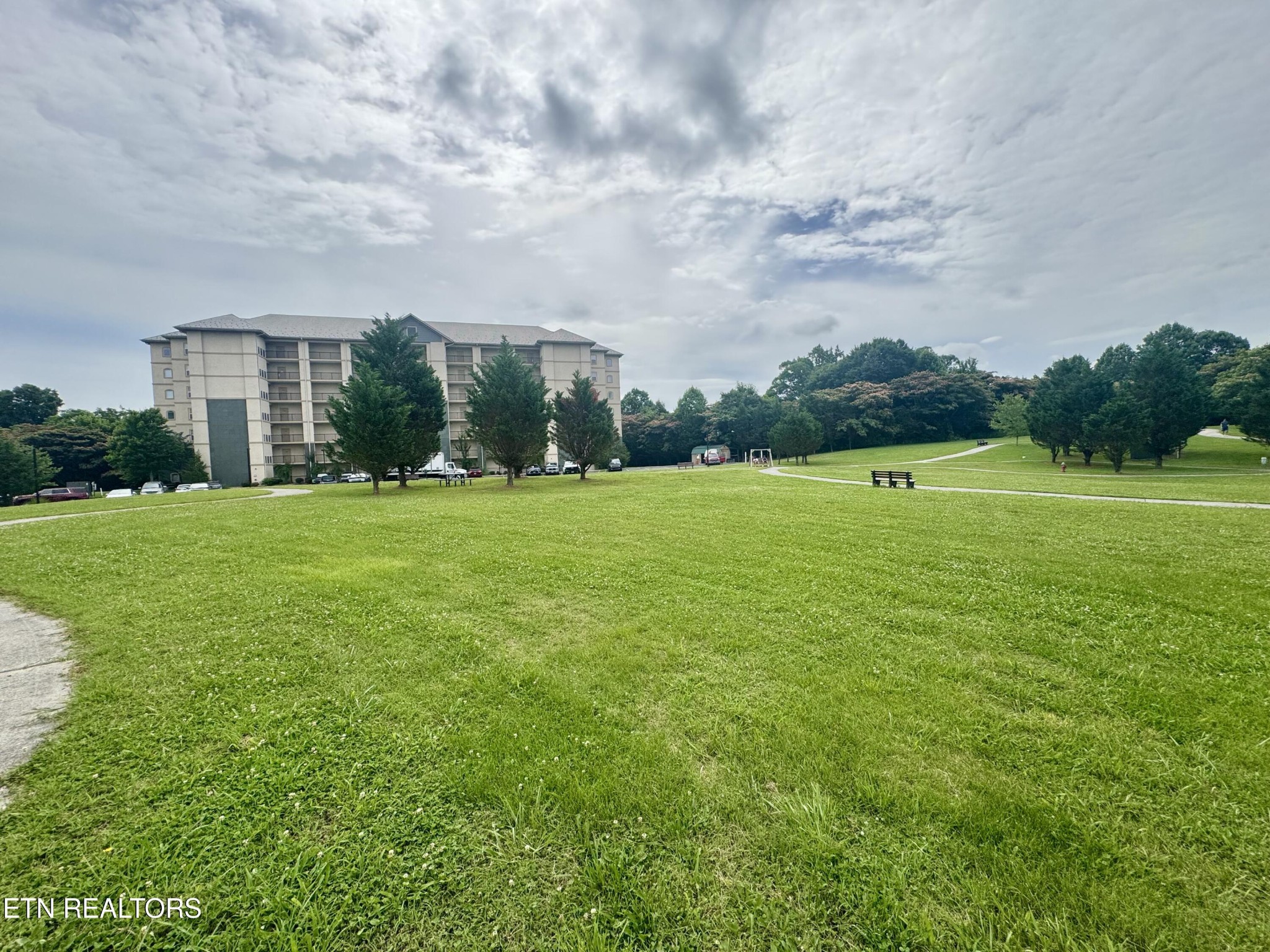 124 Plaza Property Photo 41