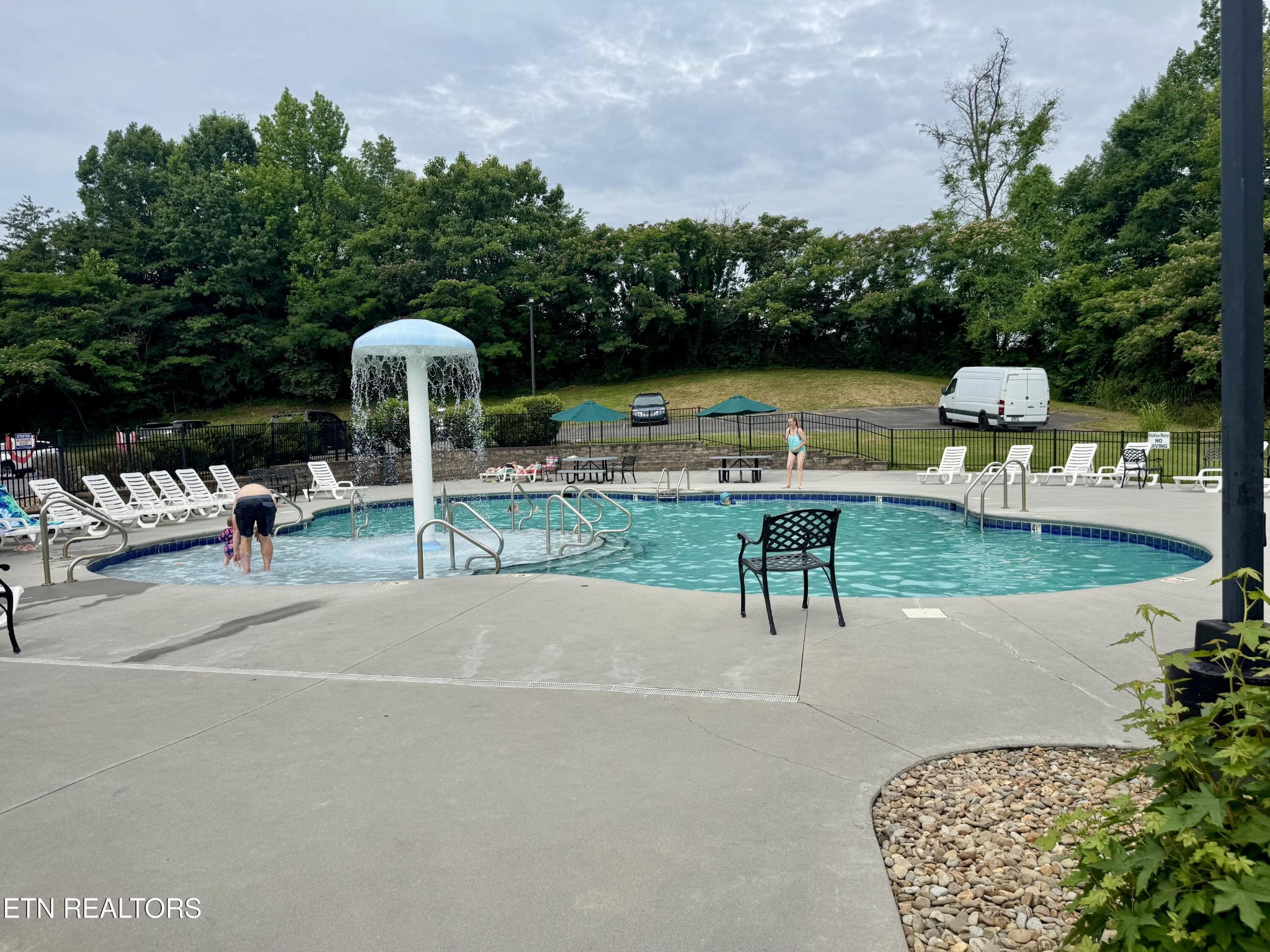 124 Plaza Property Photo 44