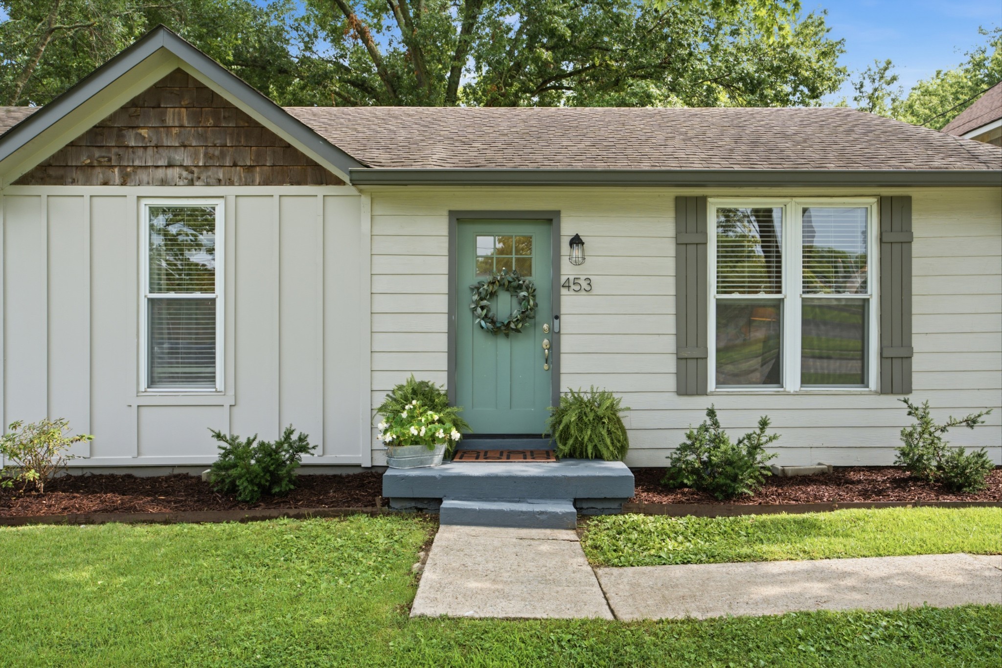 453 Tusculum Rd Property Photo 1