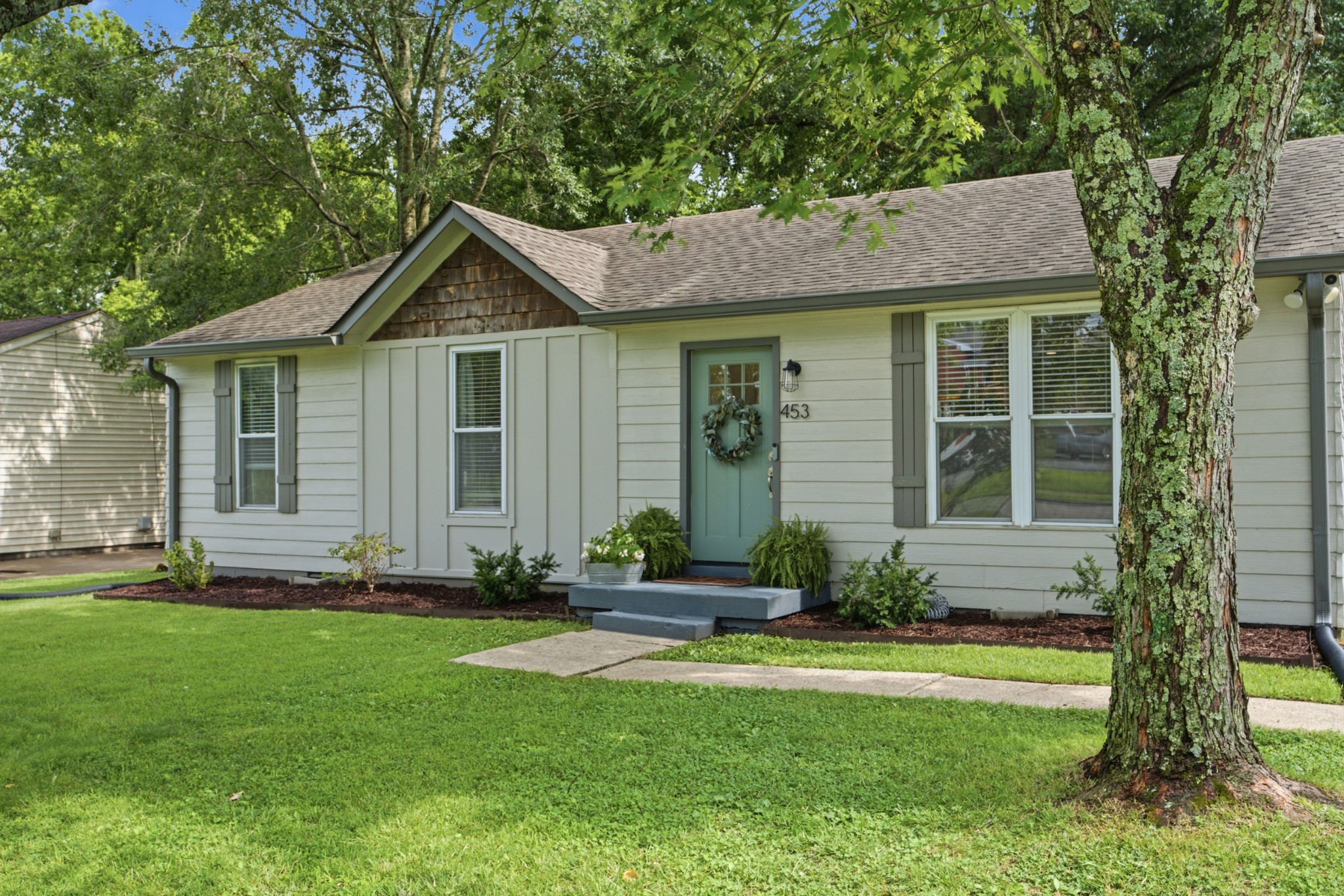 453 Tusculum Rd Property Photo 4