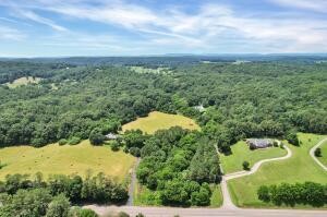1 Hungry Hollow Road, SE Property Photo 1