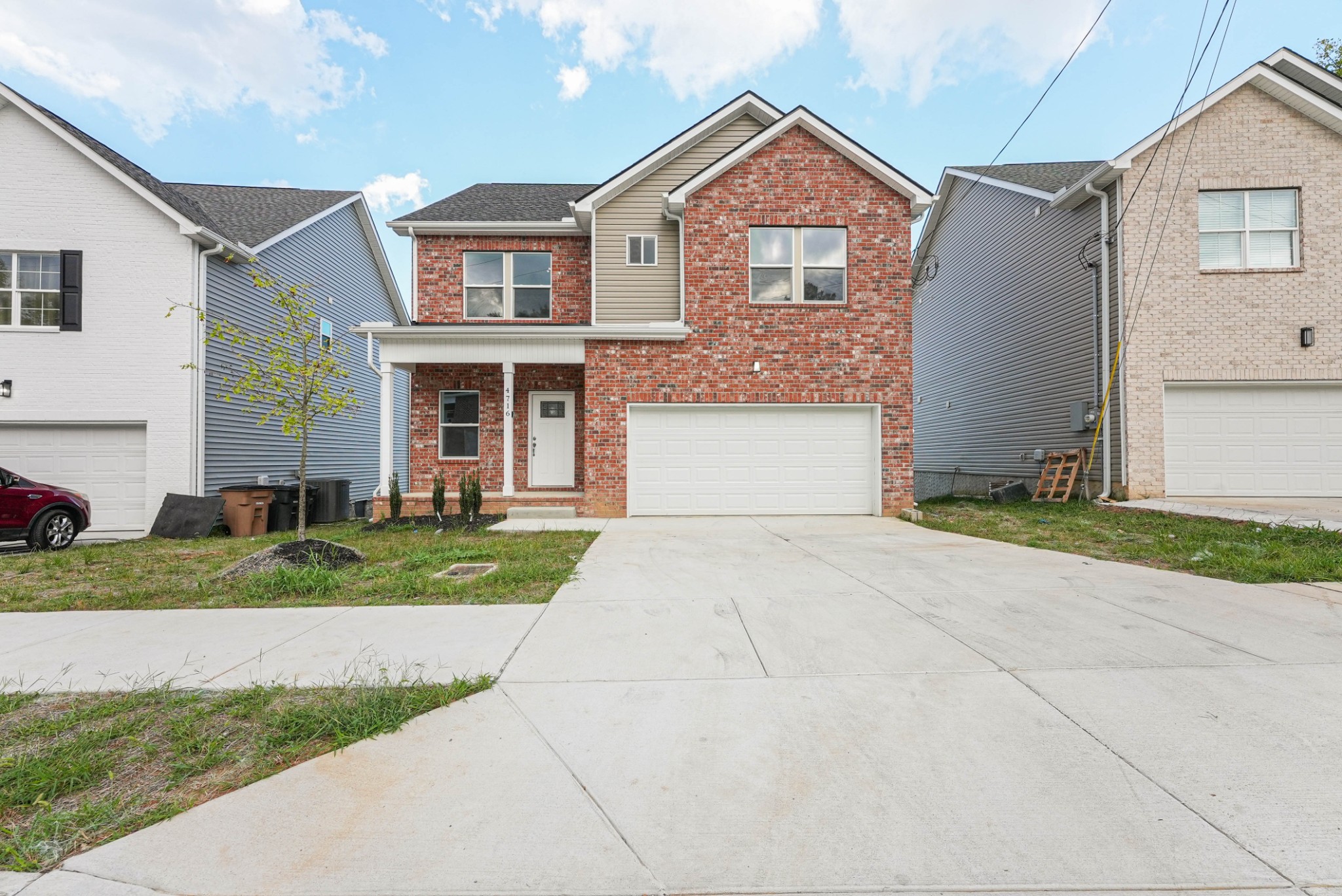 4716 Long Br Property Photo 1