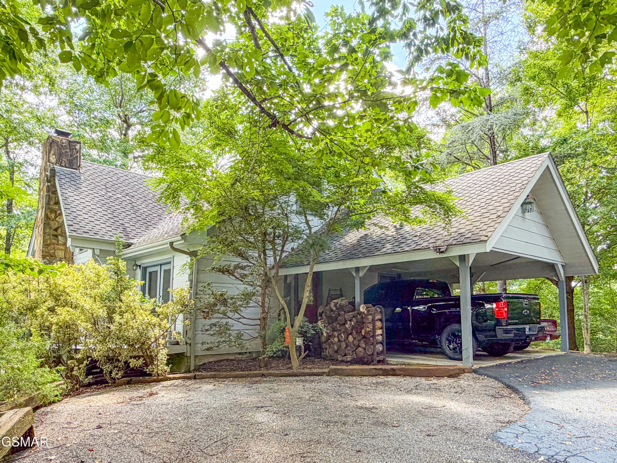 440 Deer Path Lane Property Photo 1