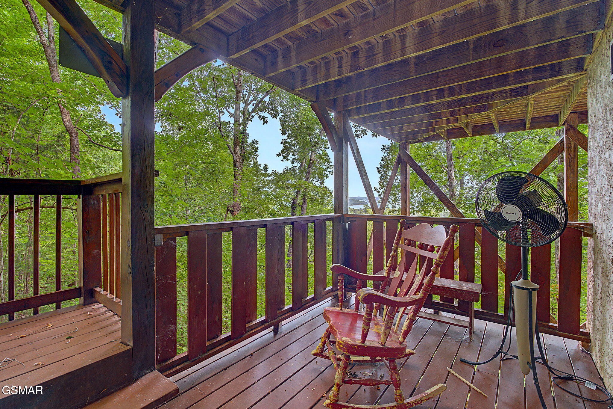 1065 Willard Way Property Photo 25