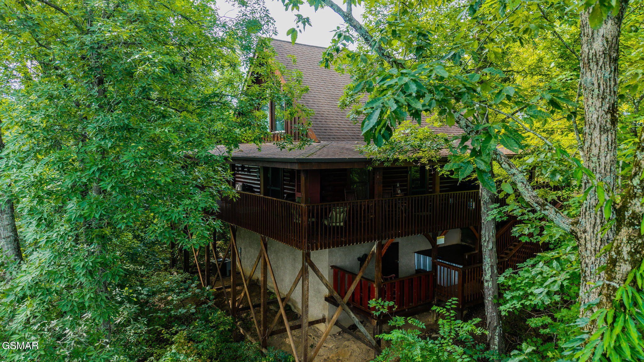 1065 Willard Way Property Photo 31