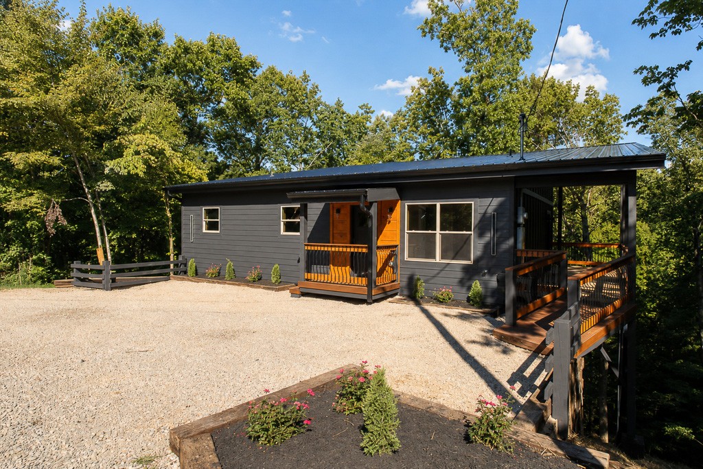 1308 North Oak Ct