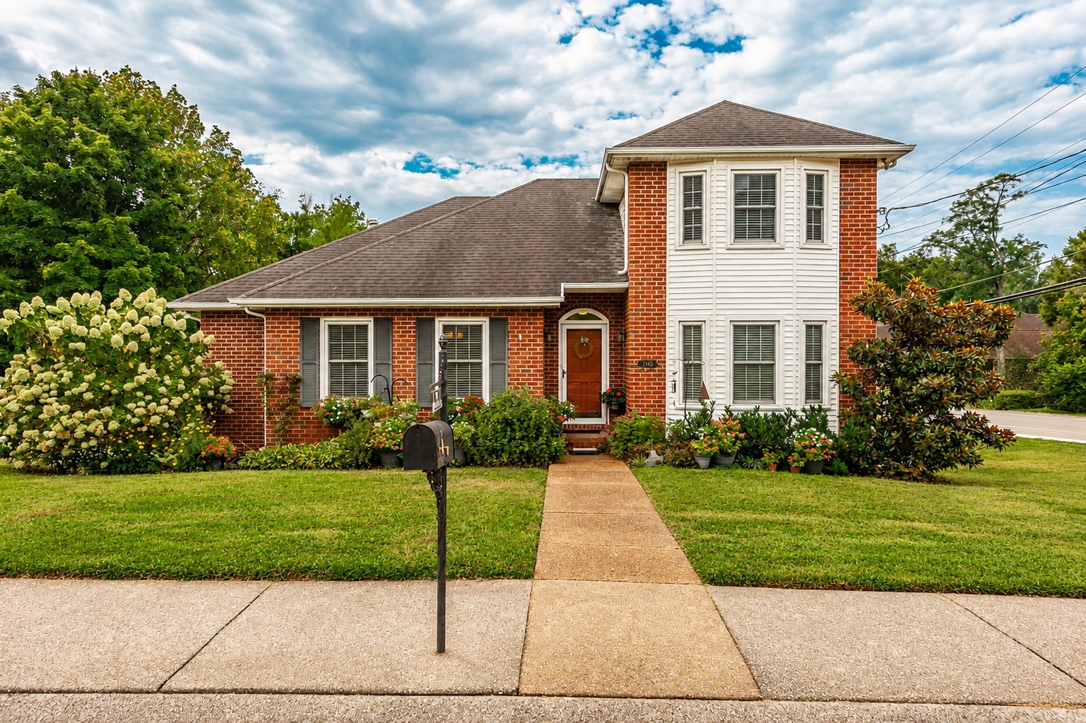 7149 Poplar Creek Trace Property Photo 1