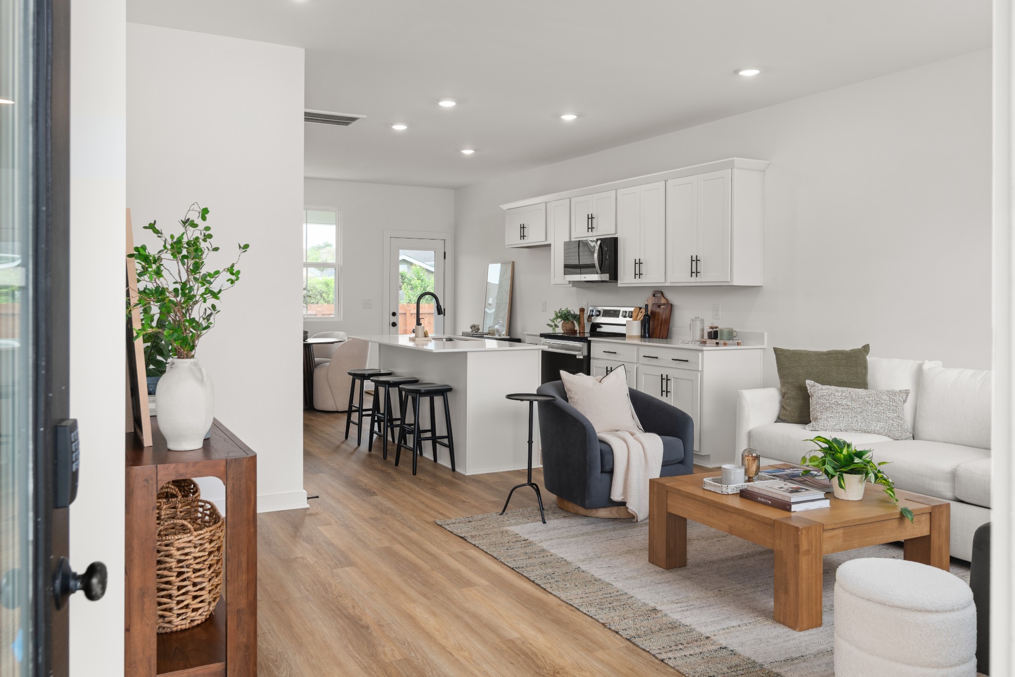 1105 Marlowe Lndg Property Photo 5