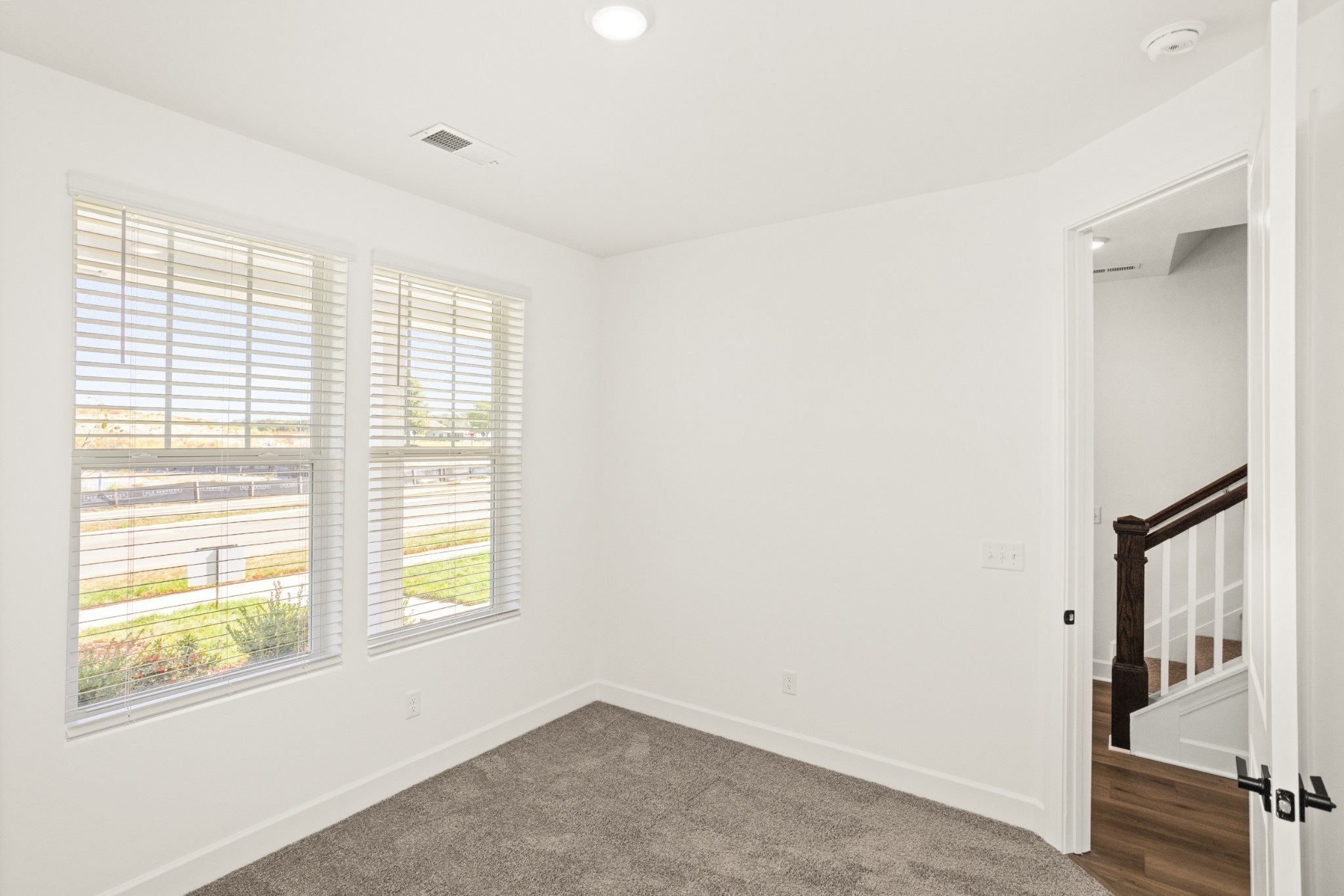 178 Barton Village Boulevard Property Photo 15