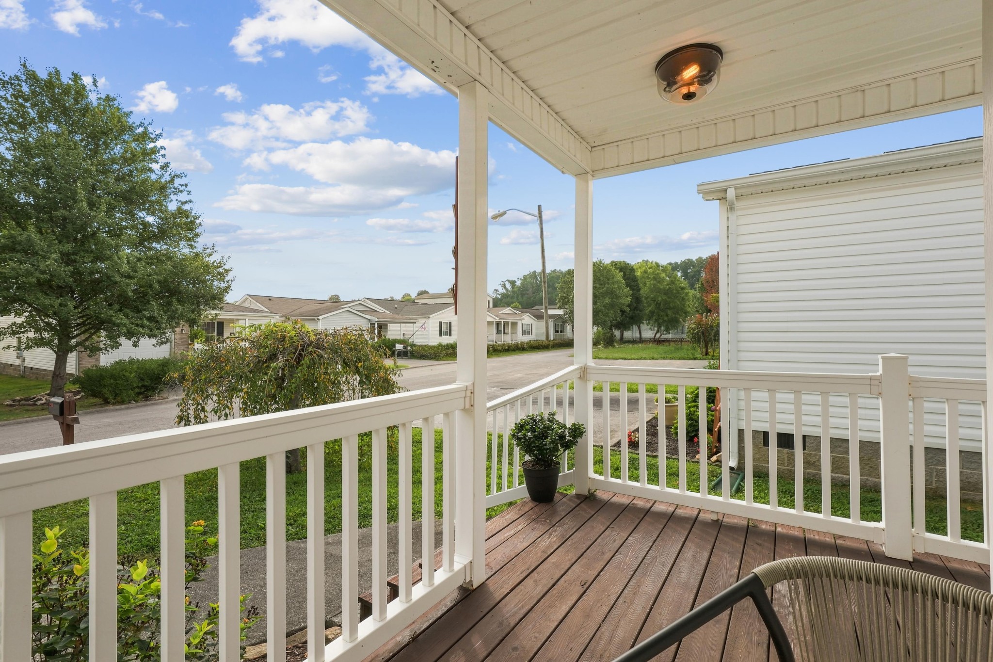1729 Delmonte Way Property Photo 2
