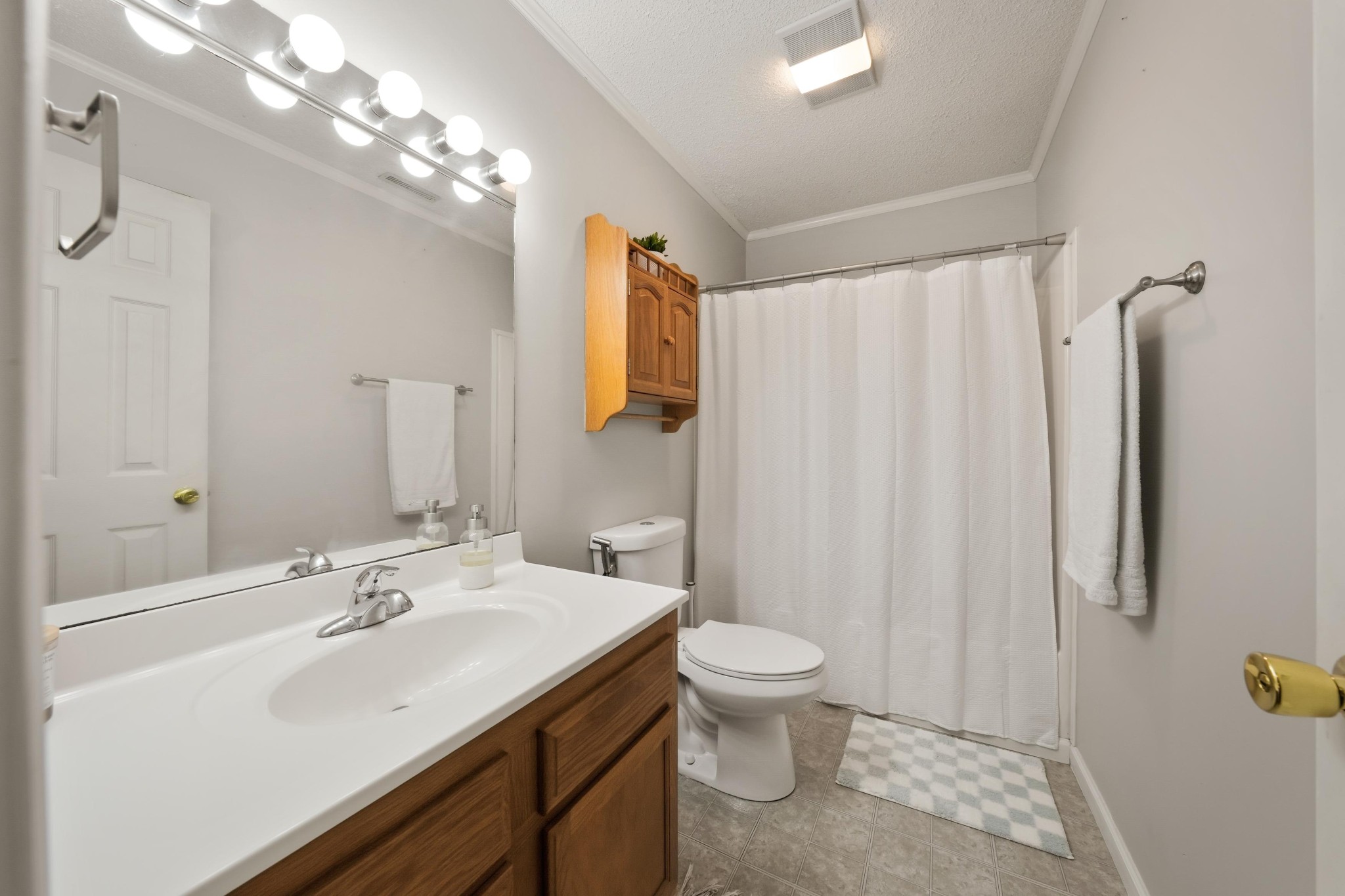 1729 Delmonte Way Property Photo 21