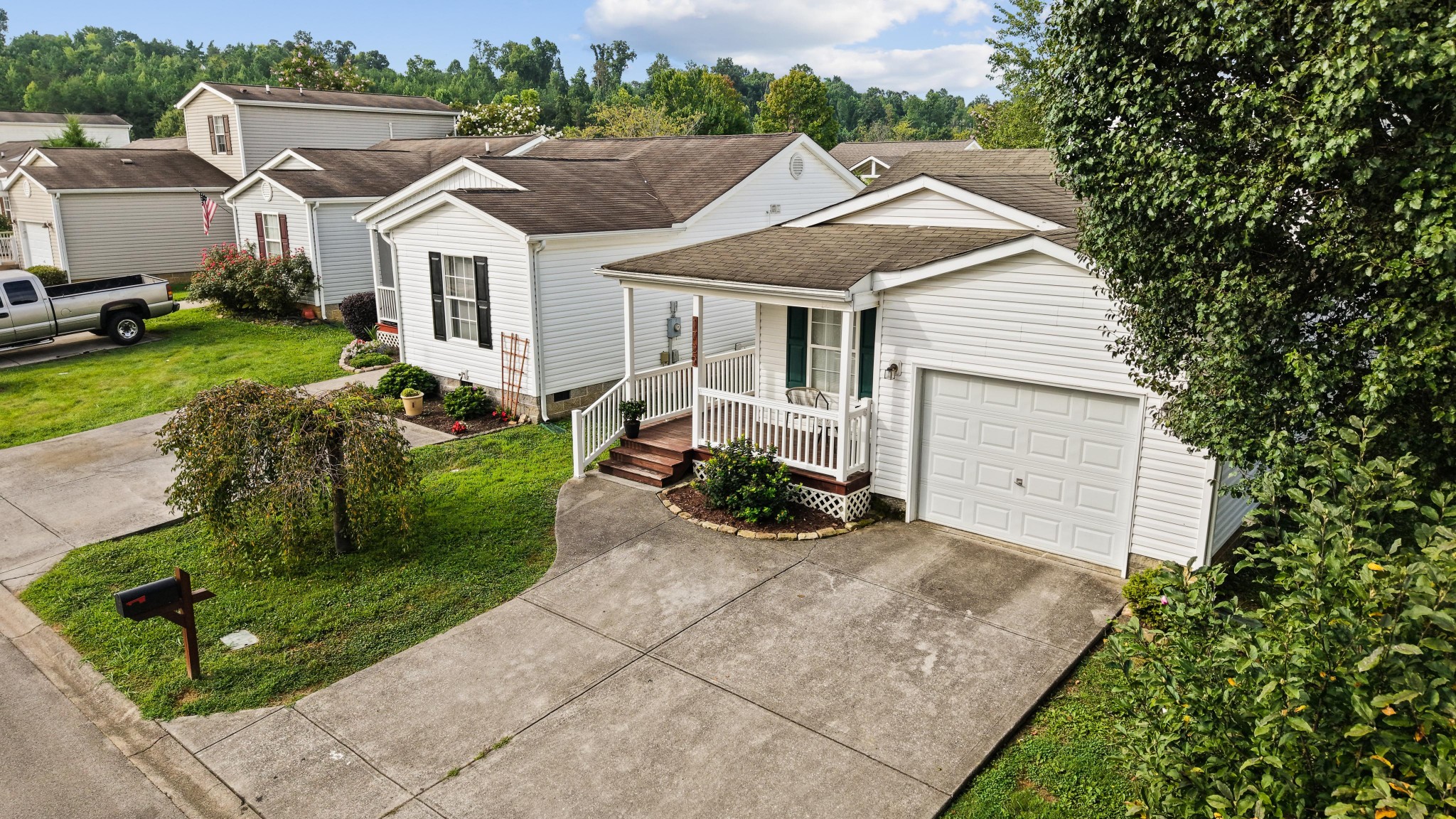 1729 Delmonte Way Property Photo 30