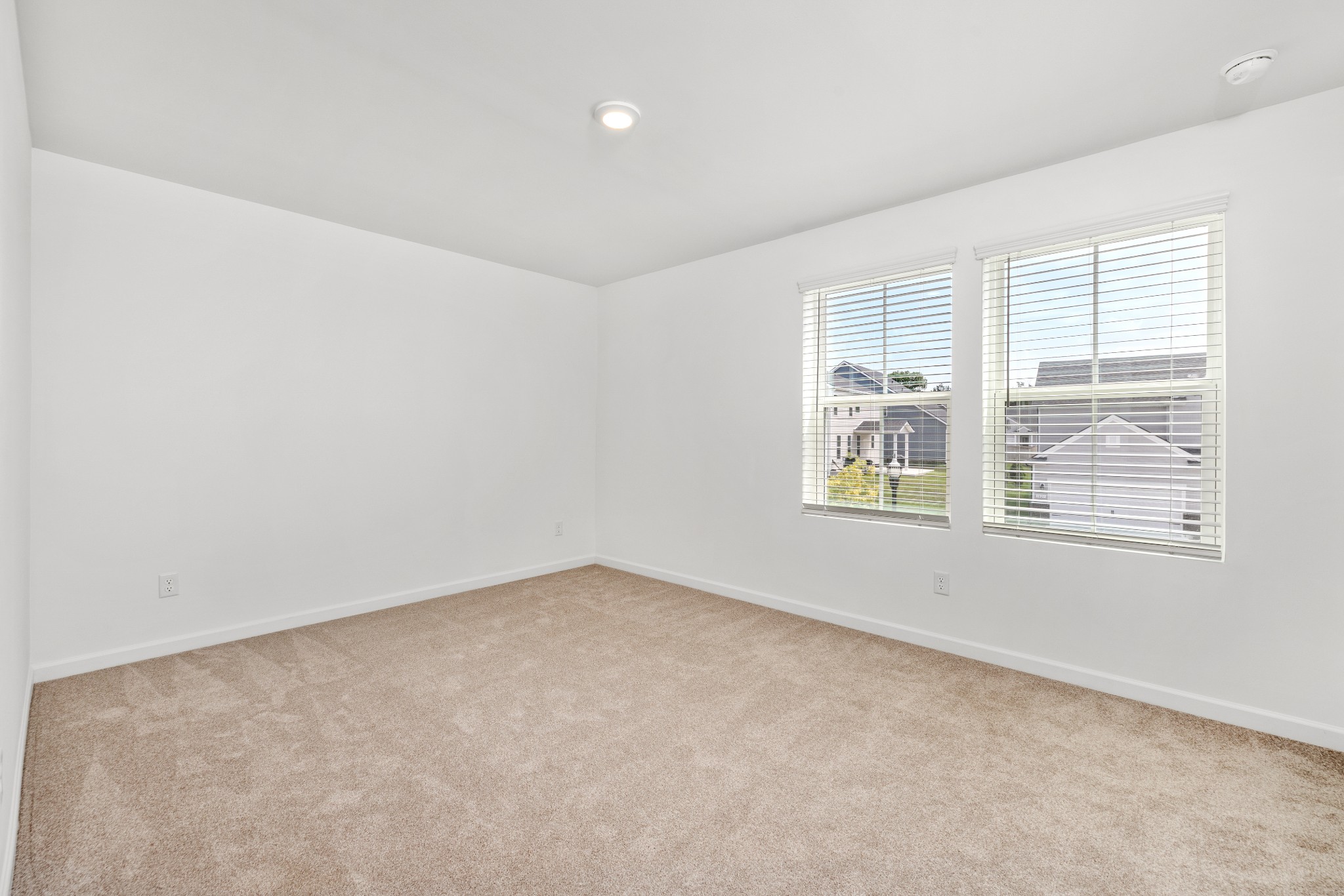 1026 Lionheart Dr Property Photo 31