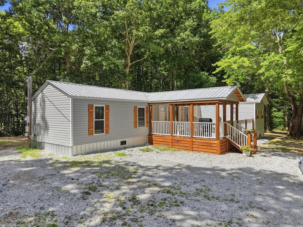 1028 N Pointe Property Photo 1