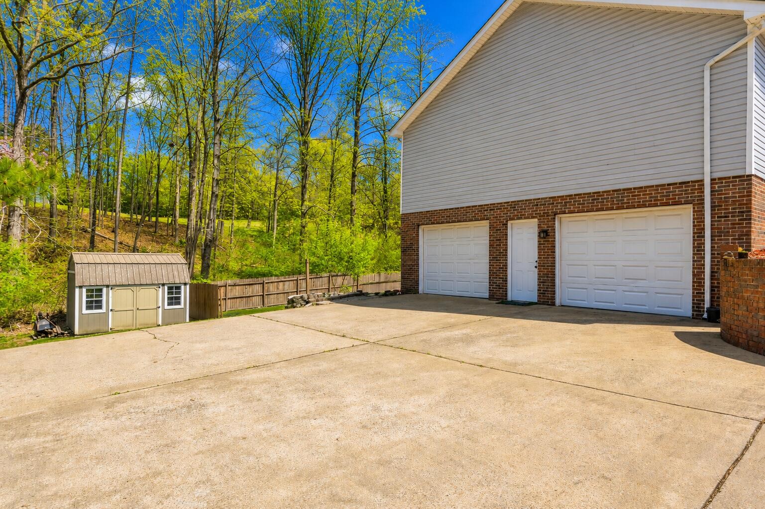269 Sutton Drive Property Photo 36