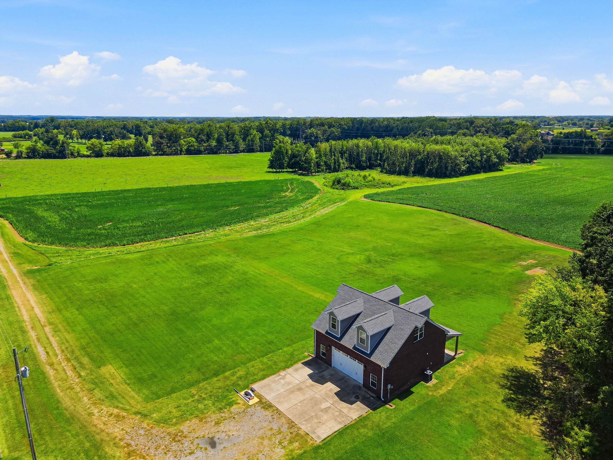 282 Highway 259 Property Photo 1