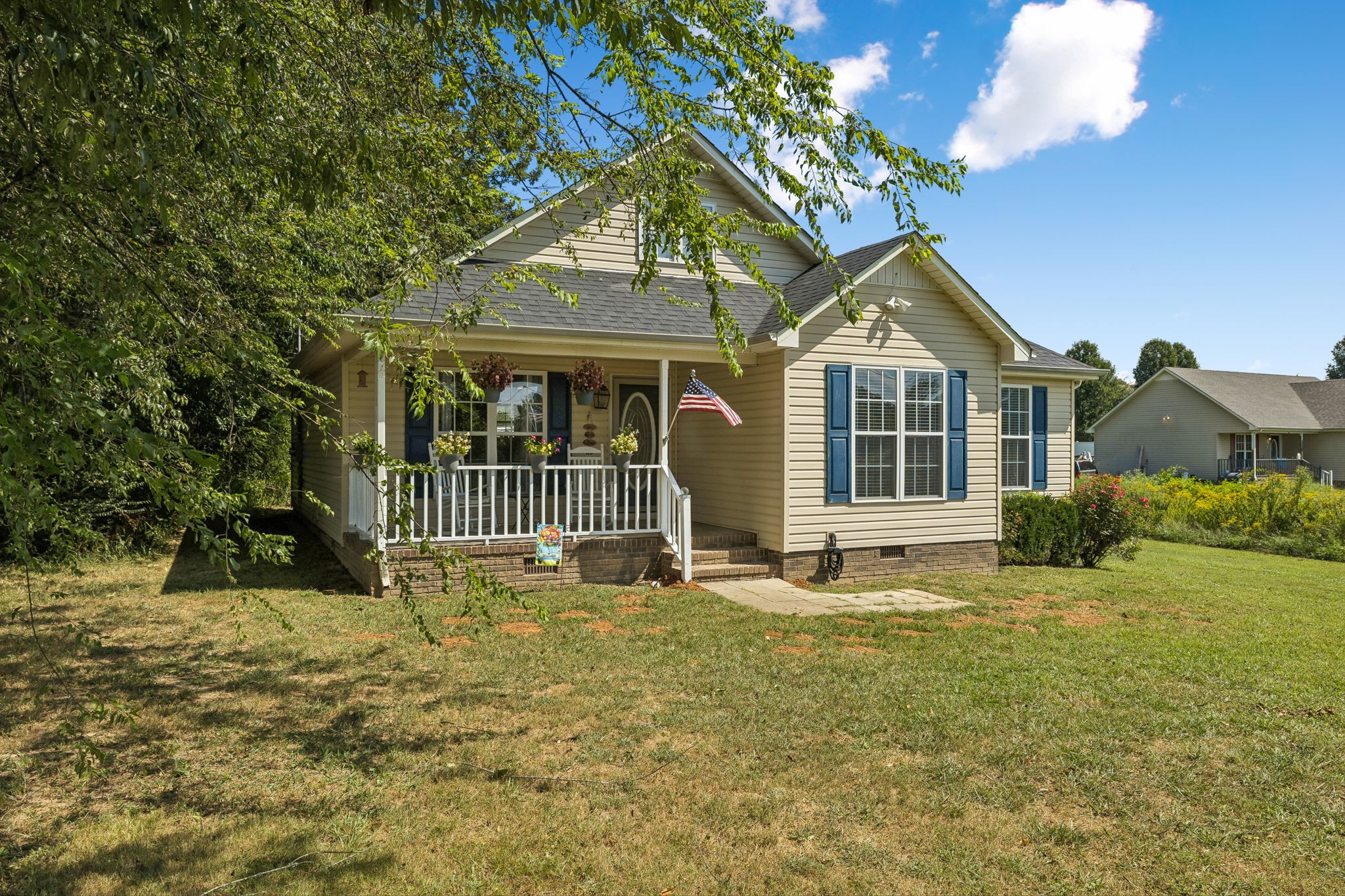15 Aspen Hills Dr