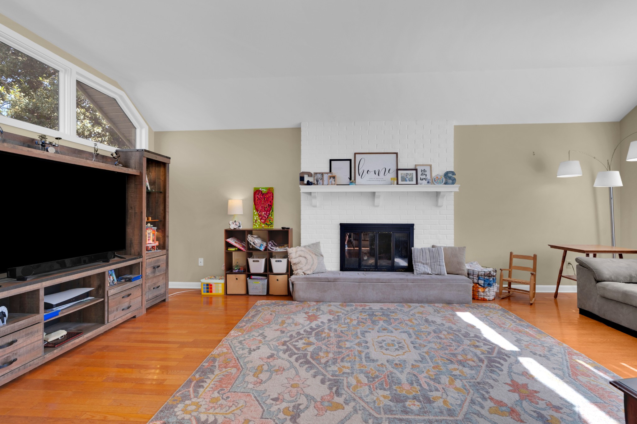 203 Kingsridge Blvd Property Photo 5