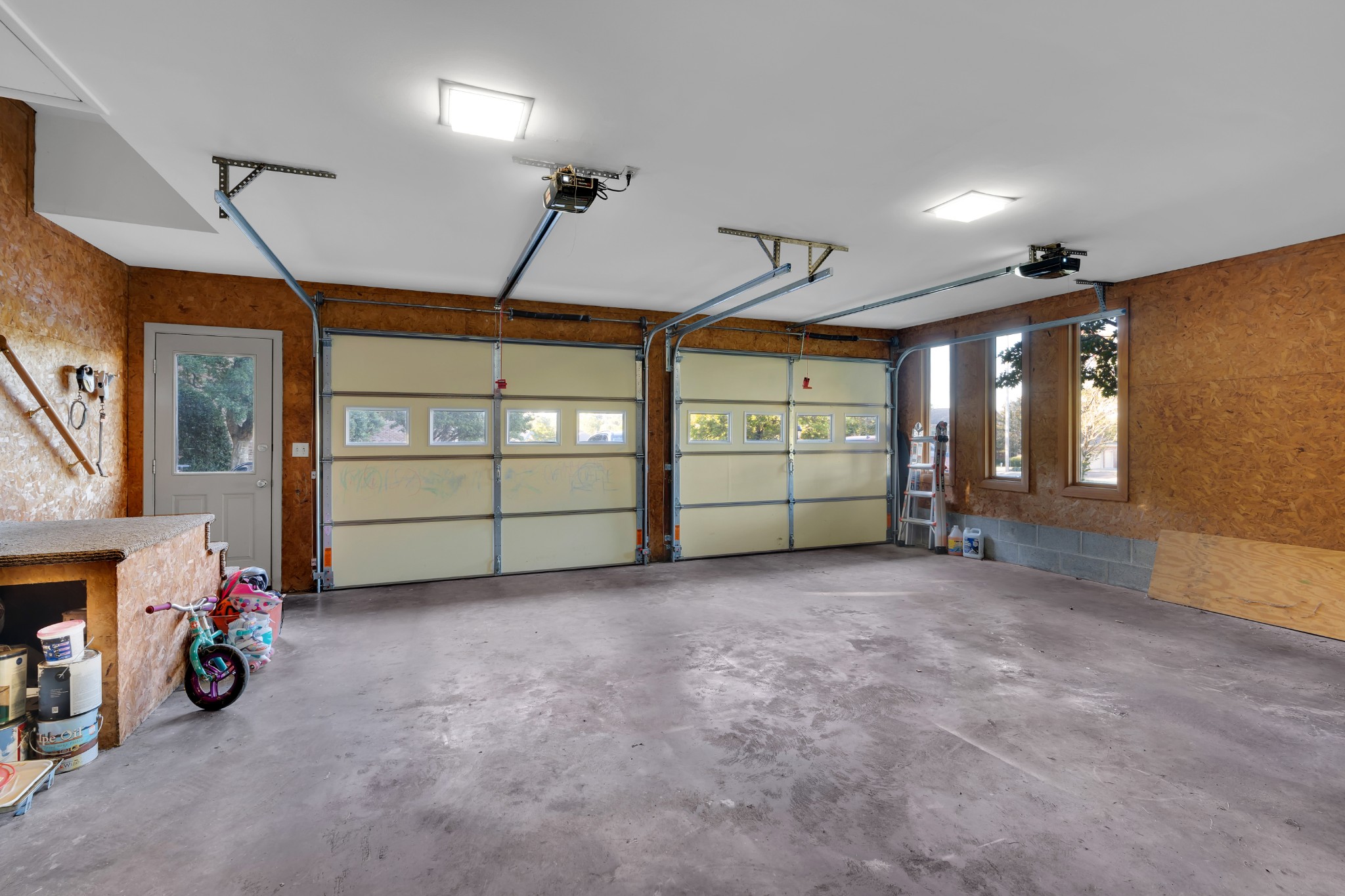 203 Kingsridge Blvd Property Photo 34