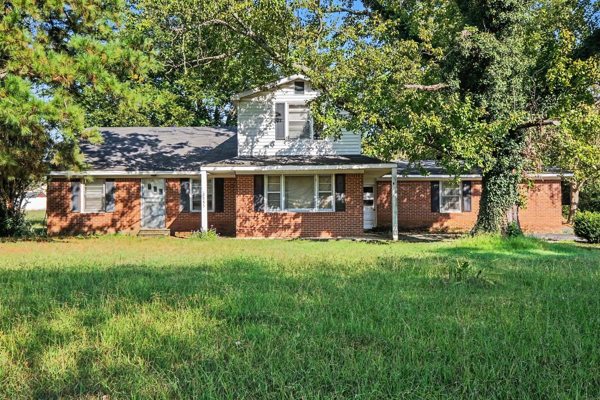 2885 Old Manchester Hwy Property Photo 1