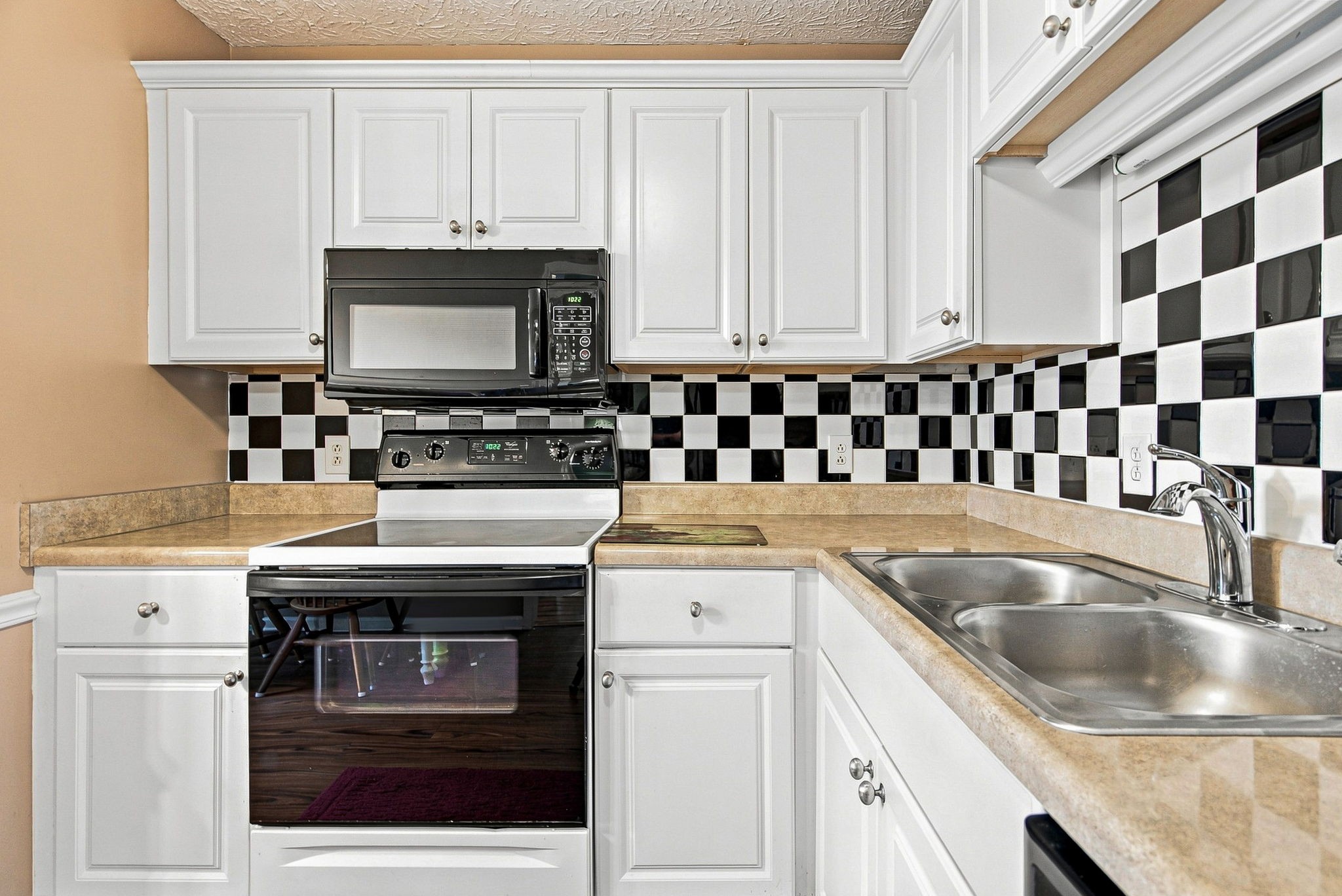 103 Glen Oak Ct, W Property Photo 12